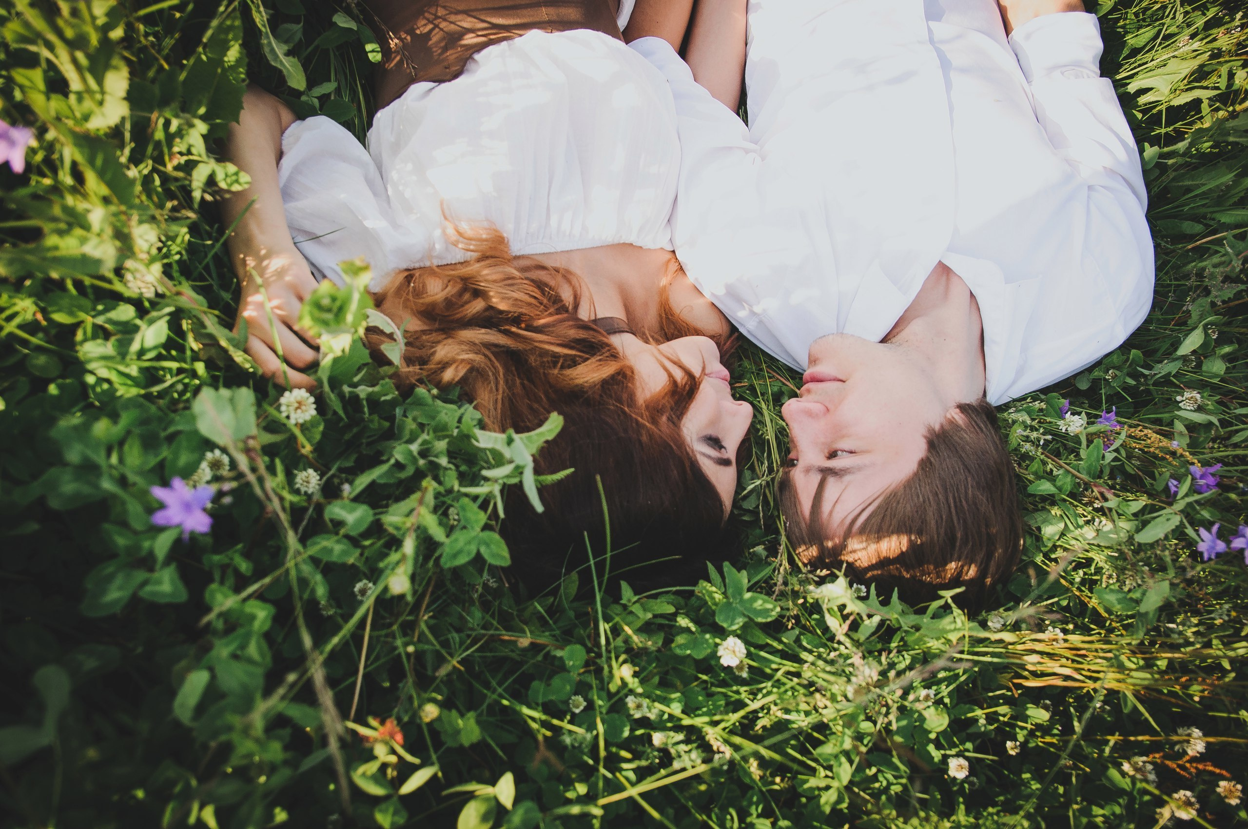 Красивая фотосессия пары на природе и в студии Лейпциг. Семейный и свадебный фотограф в Рязани Виктория Андреева