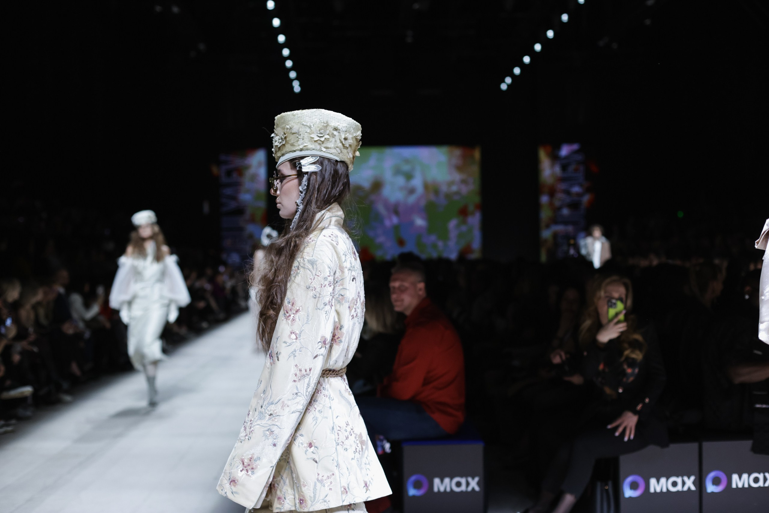 Показ IGOR GULYAEV — Moscow Fashion Week 19/03. Jane Kudryavtseva | MODEL PHOTO, PORTRAIT & EVENTS