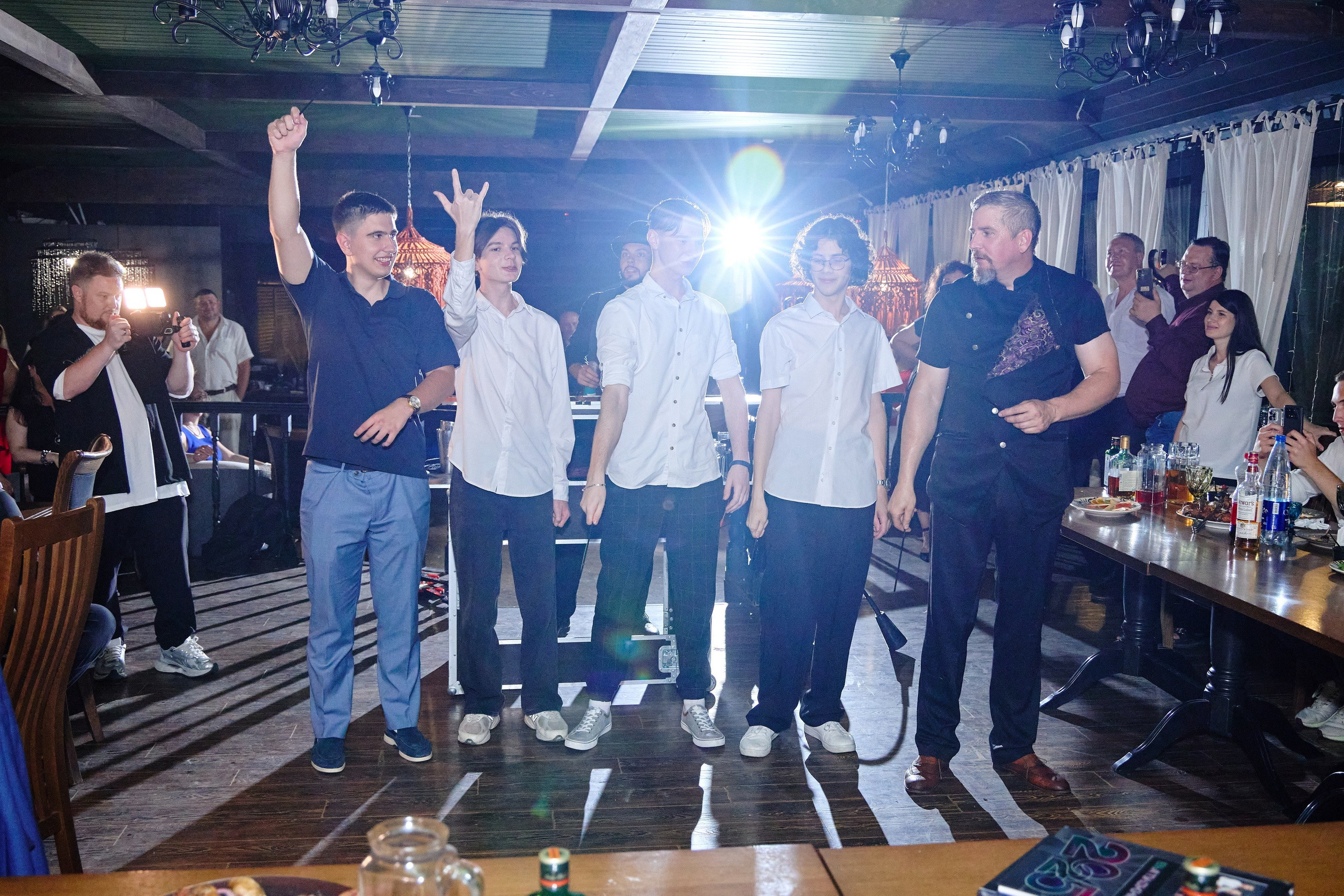 Выпускной 35 Сош. Фотограф Выпускные альбомы Таганрог Сергей Коробченко