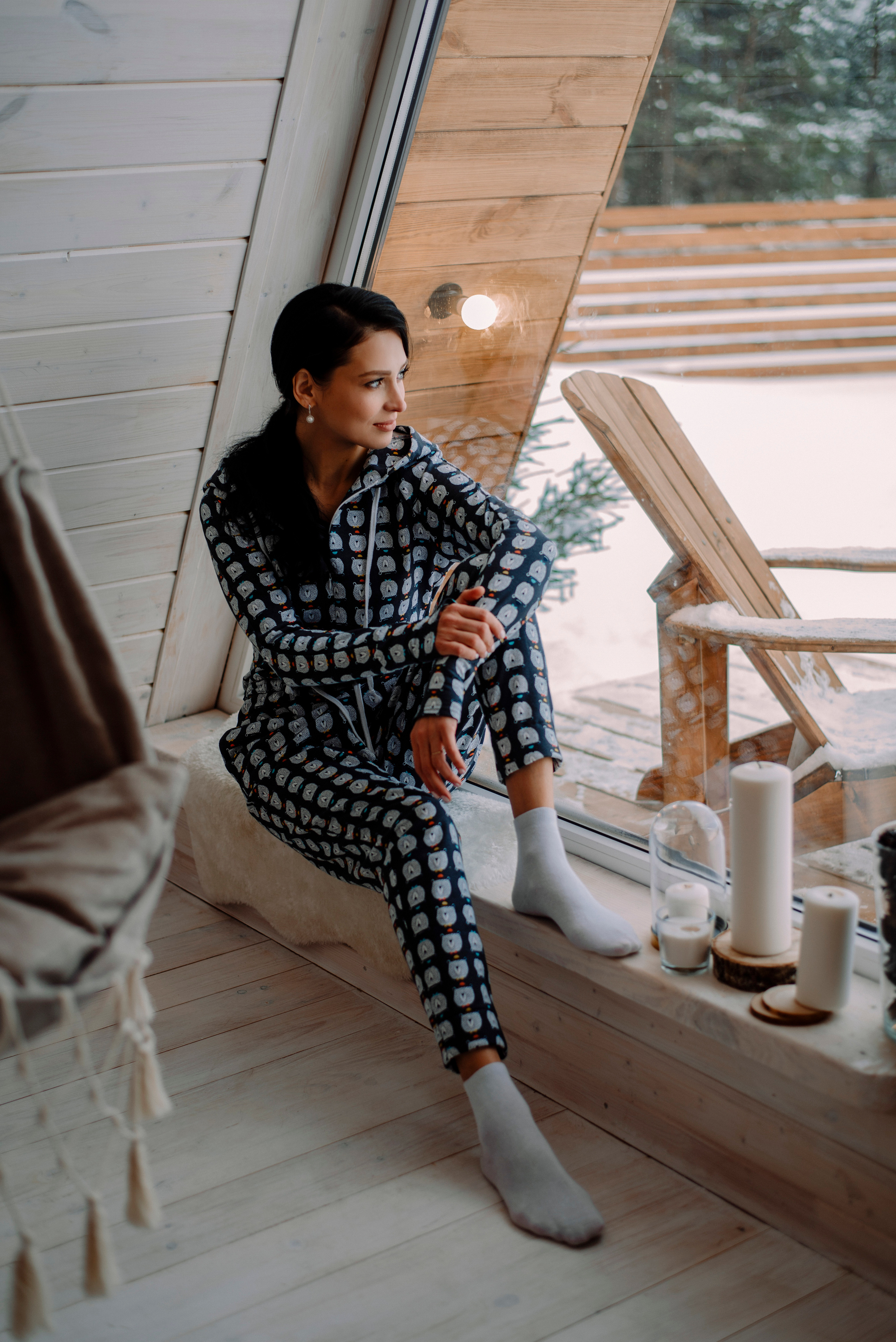 Даша и Миша в зимнем домике. Семейный и свадебный фотограф в Рязани Лиза Голованова