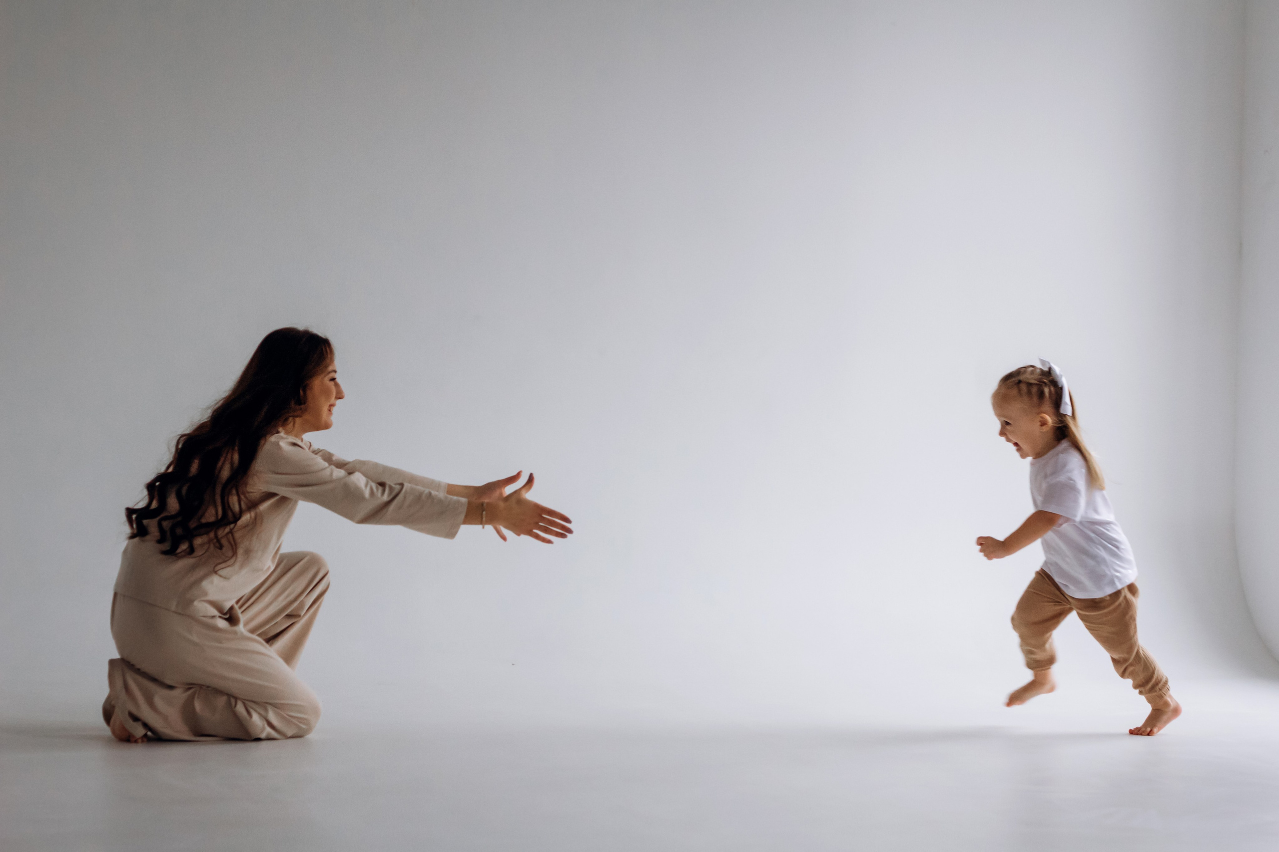 Мама и дочь Вика и Ева. Семейный фотограф в Ростове-на-Дону Безкишкина Татьяна
