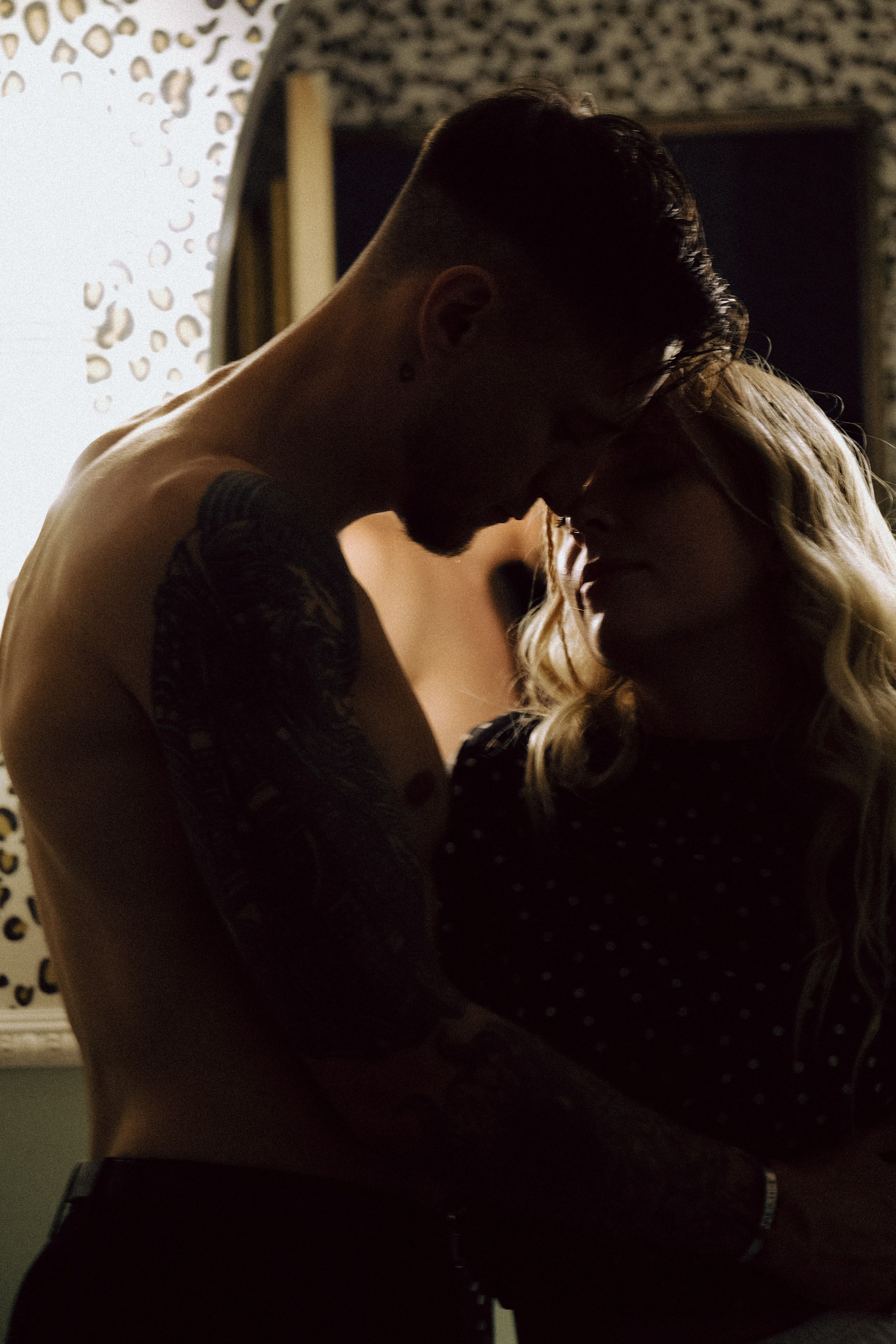 СВАДЕБНАЯ СЬЕМКА С КАБРИОЛЕТОМ В САНТК-ПЕТЕРБУРГЕ НА ПЕТРОГРАДКЕ В ОТЕЛЕ ПАНОРАМИКА. Профессиональный фотограф, Санкт-Петербург — Виктория Богомолова