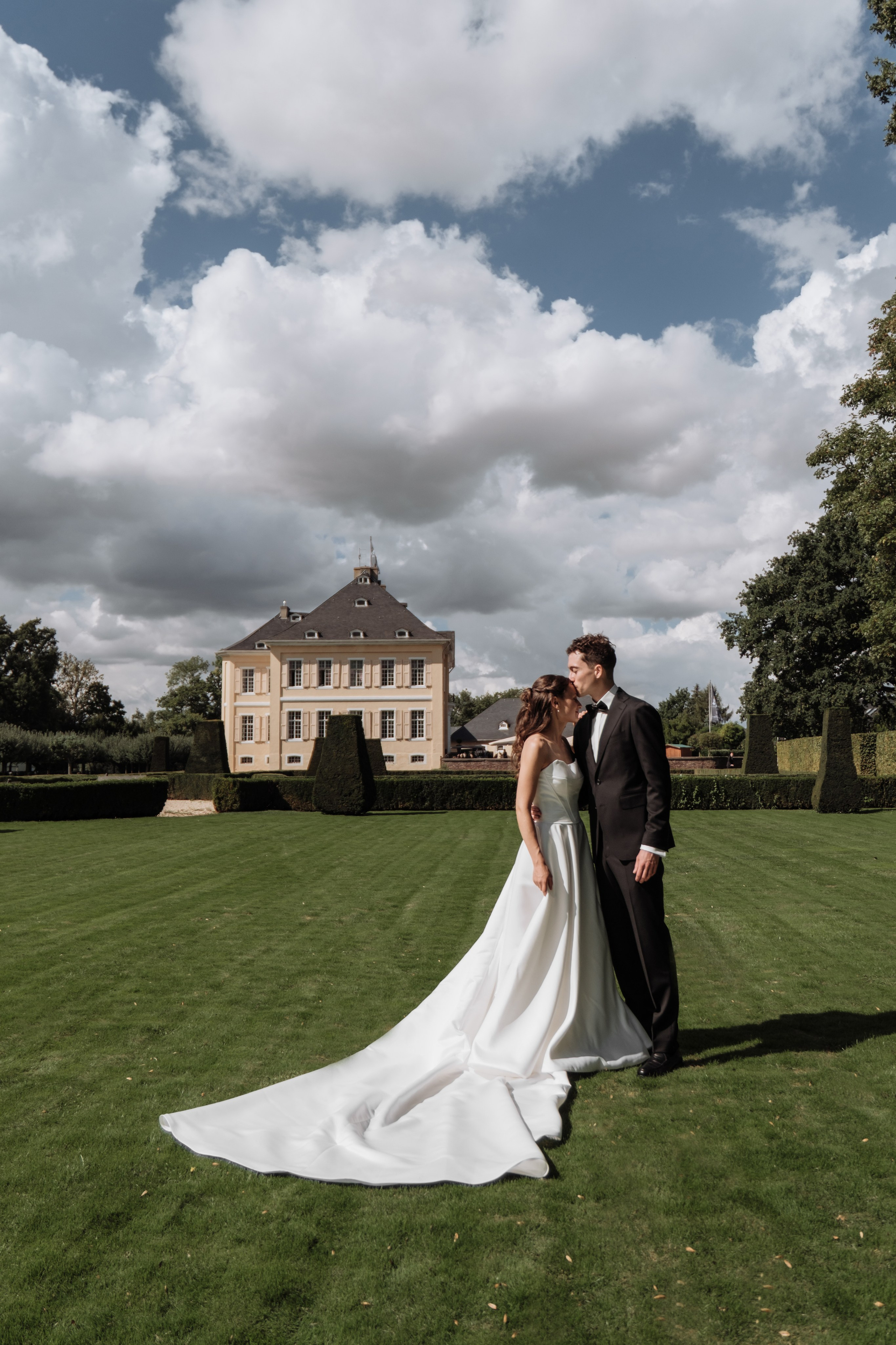 Benedikt & Jael. Photographer Cologne Bonn Europe Anna Ketova