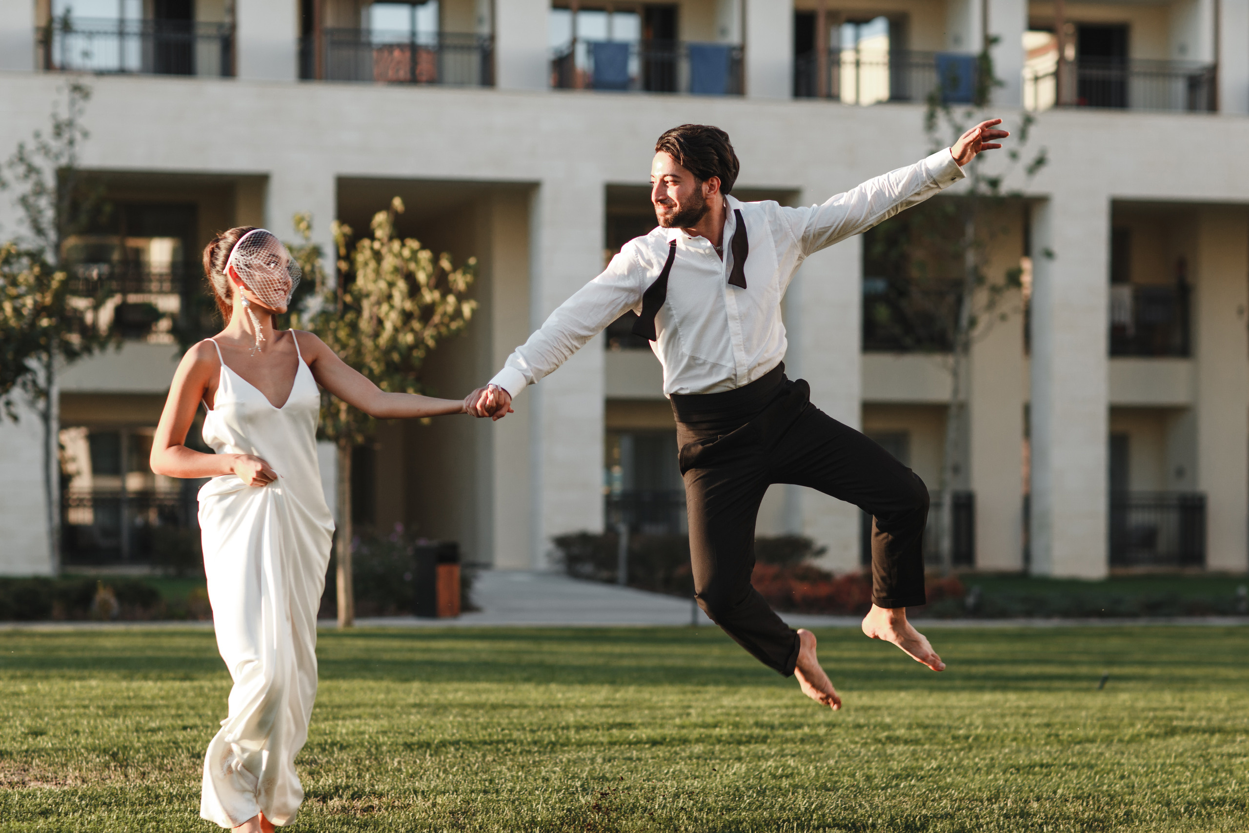 Свадебный фотограф в Алматы. Фотограф Сиражев Карымсак. Фотосессия, бизнес портреты