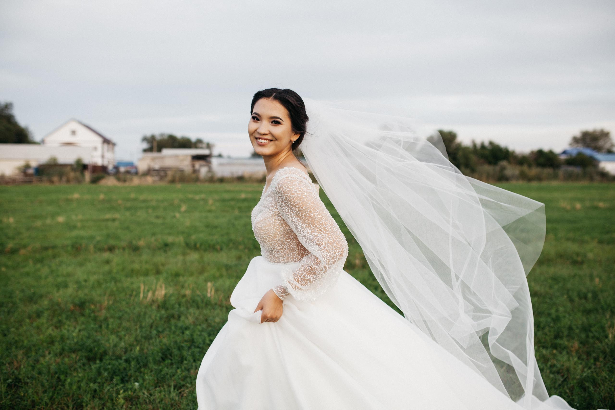 Свадебный фотограф в Алматы. Фотограф Сиражев Карымсак. Фотосессия, бизнес портреты