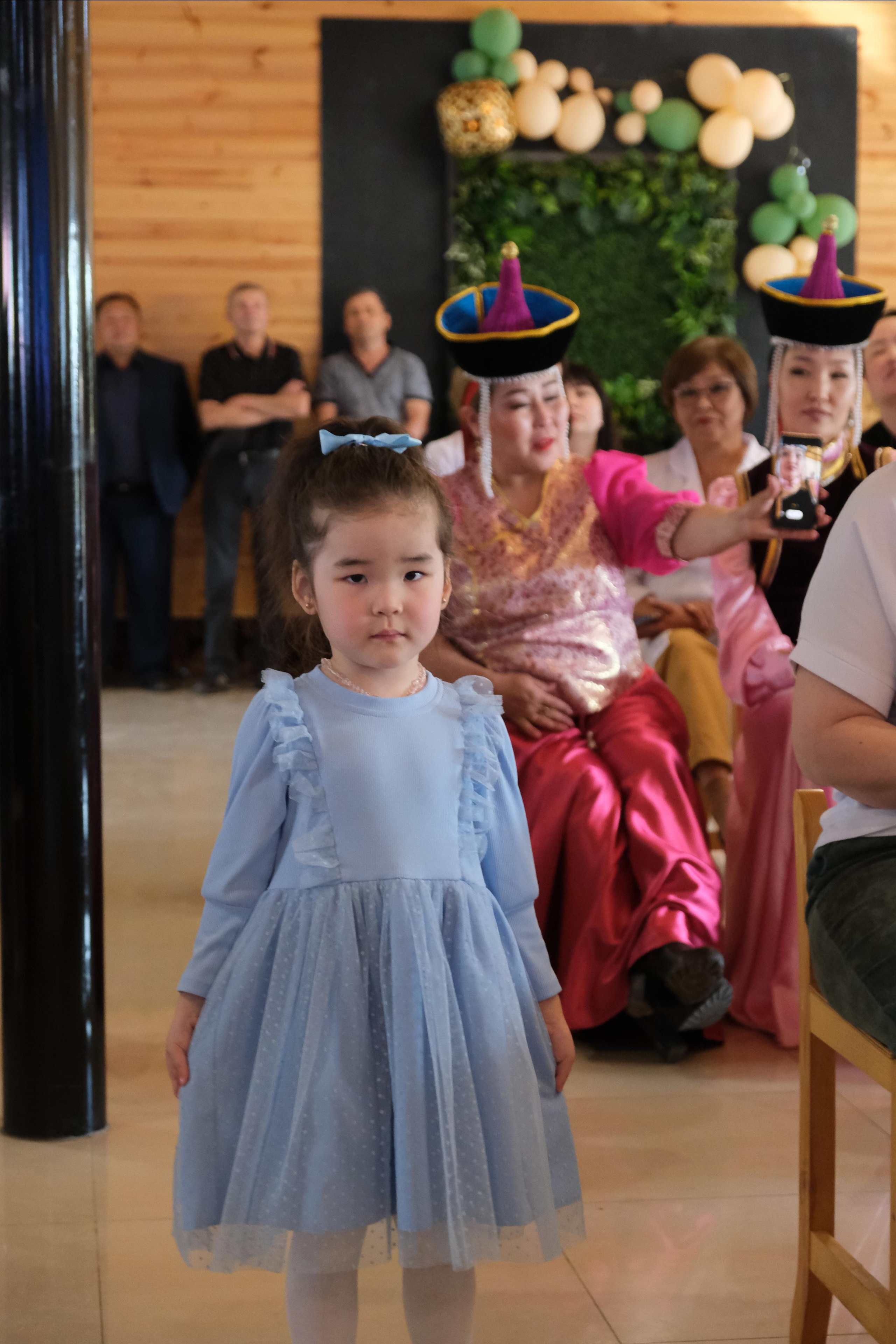 Академический концерт «МЫ ДЕТИ ТВОИ — РОССИЯ!». Сэсэг — дочь степи | семейный фотограф