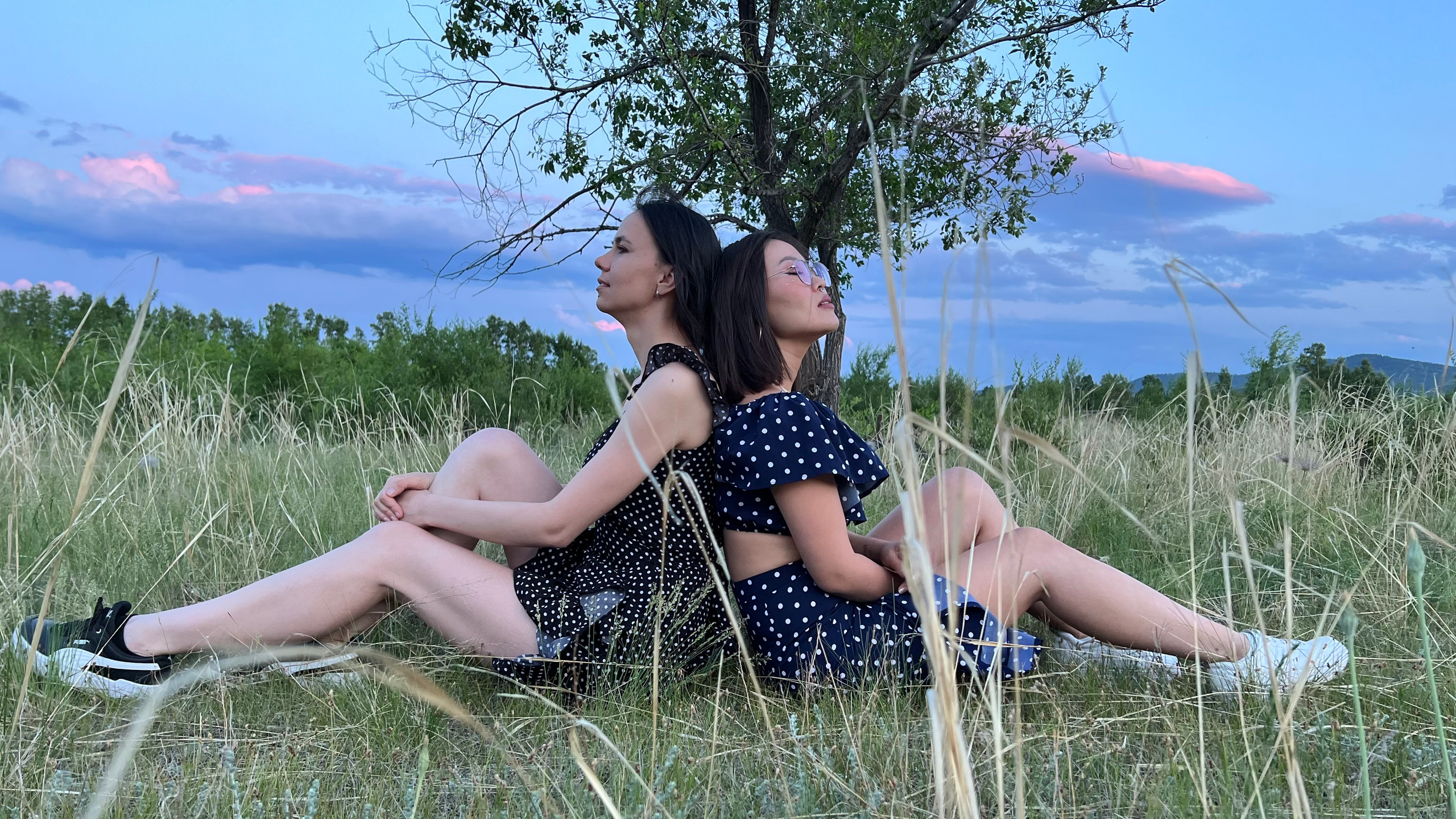 Подружки. Сэсэг — дочь степи | семейный фотограф