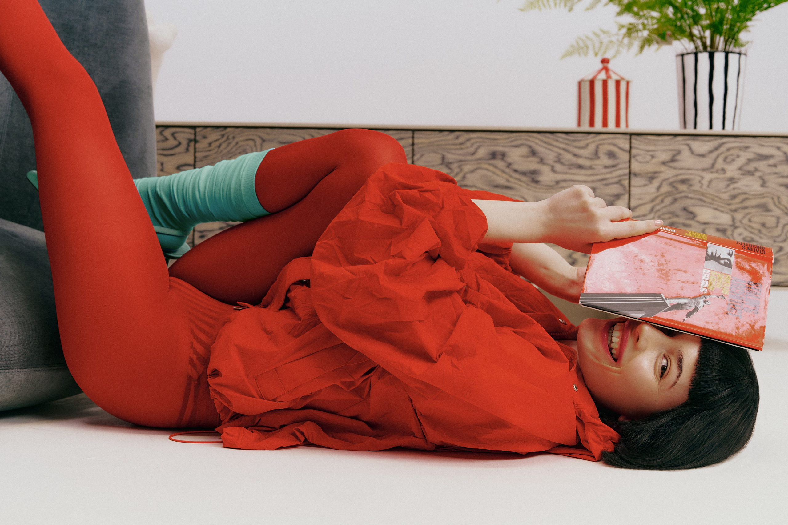 Fashion Rebels SS26 Campaign. Аксёнова Оля — сет-дизайнер, художник-постановщик, Москва