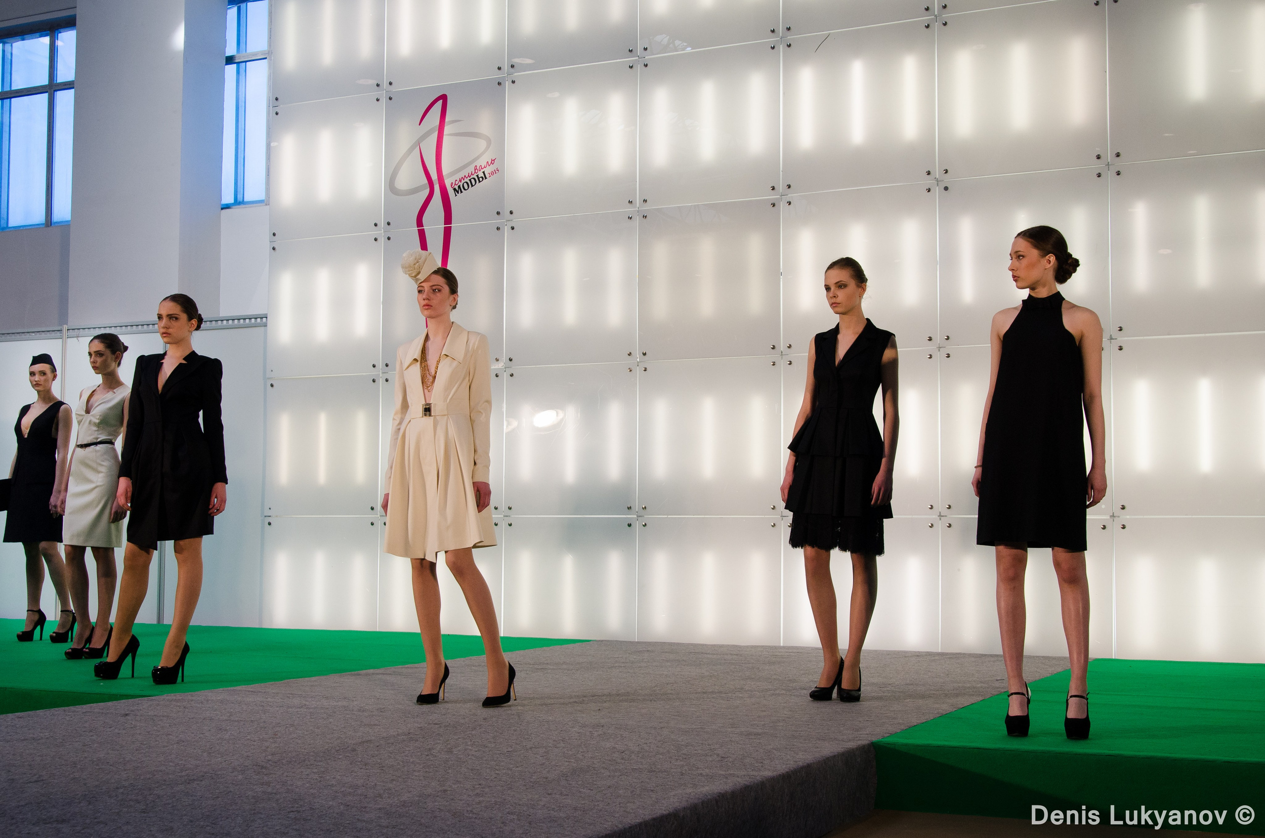 Формула Моды.Континент. Свадебный и семейный фотограф Денис Лукьянов в Краснодаре, Краснодарском крае и Республике Крым