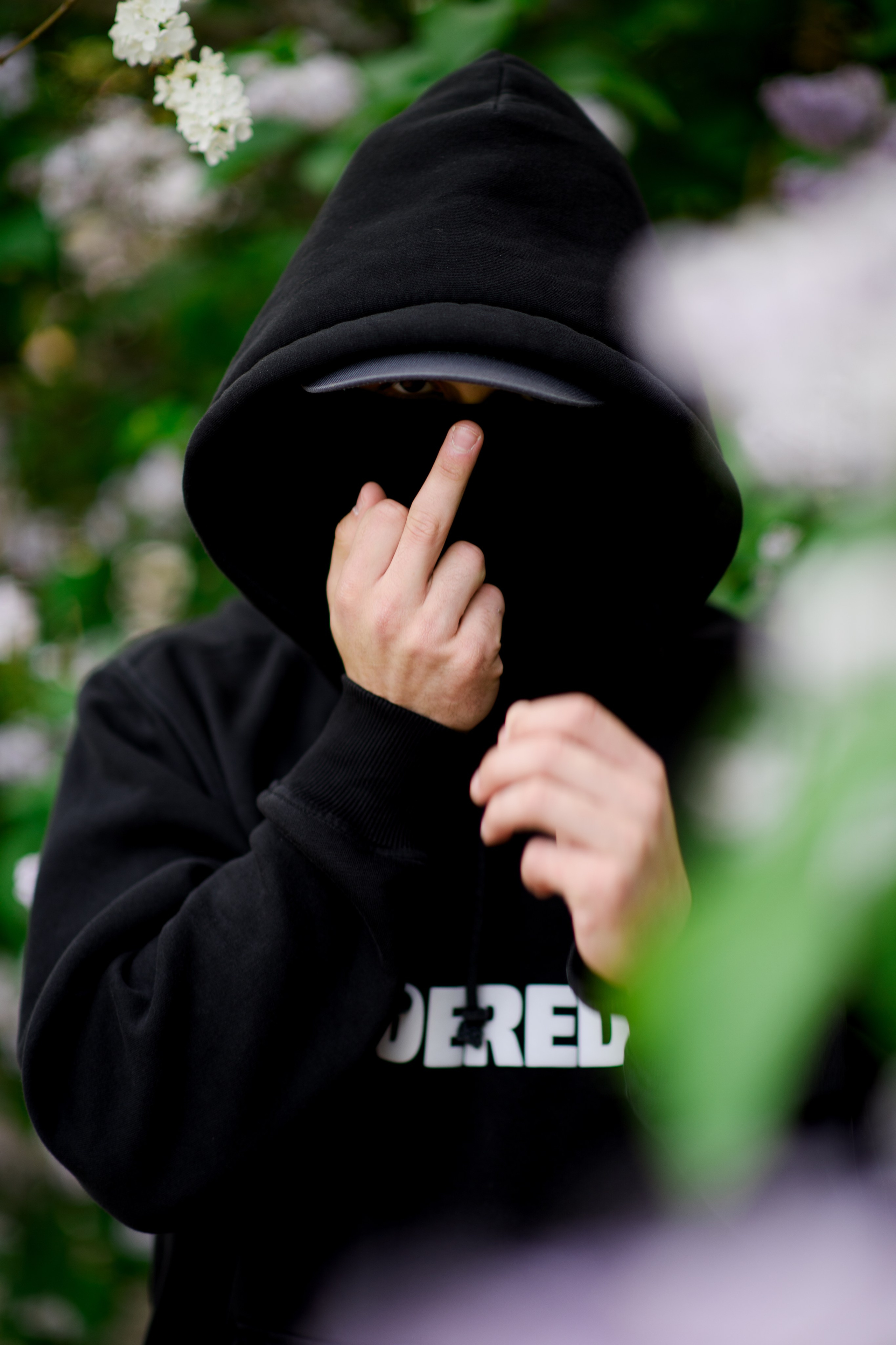 Фотосессия мальчика-подростка в городе. Главная