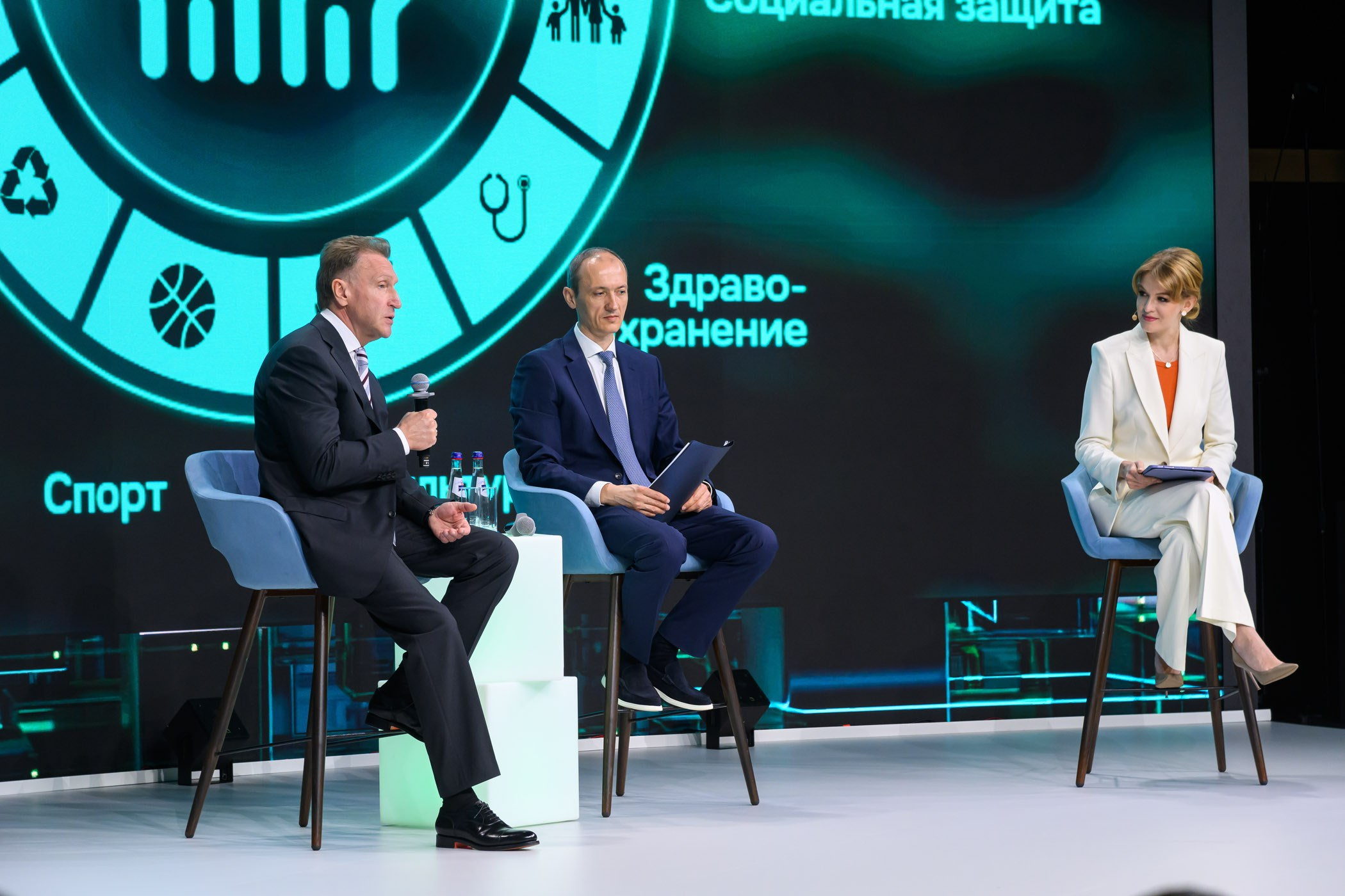 ПМЭФ-2024. Санкт-Петербургский международный экономический форум. Промышленный и репортажный фотограф в Калуге Игорь Малеев