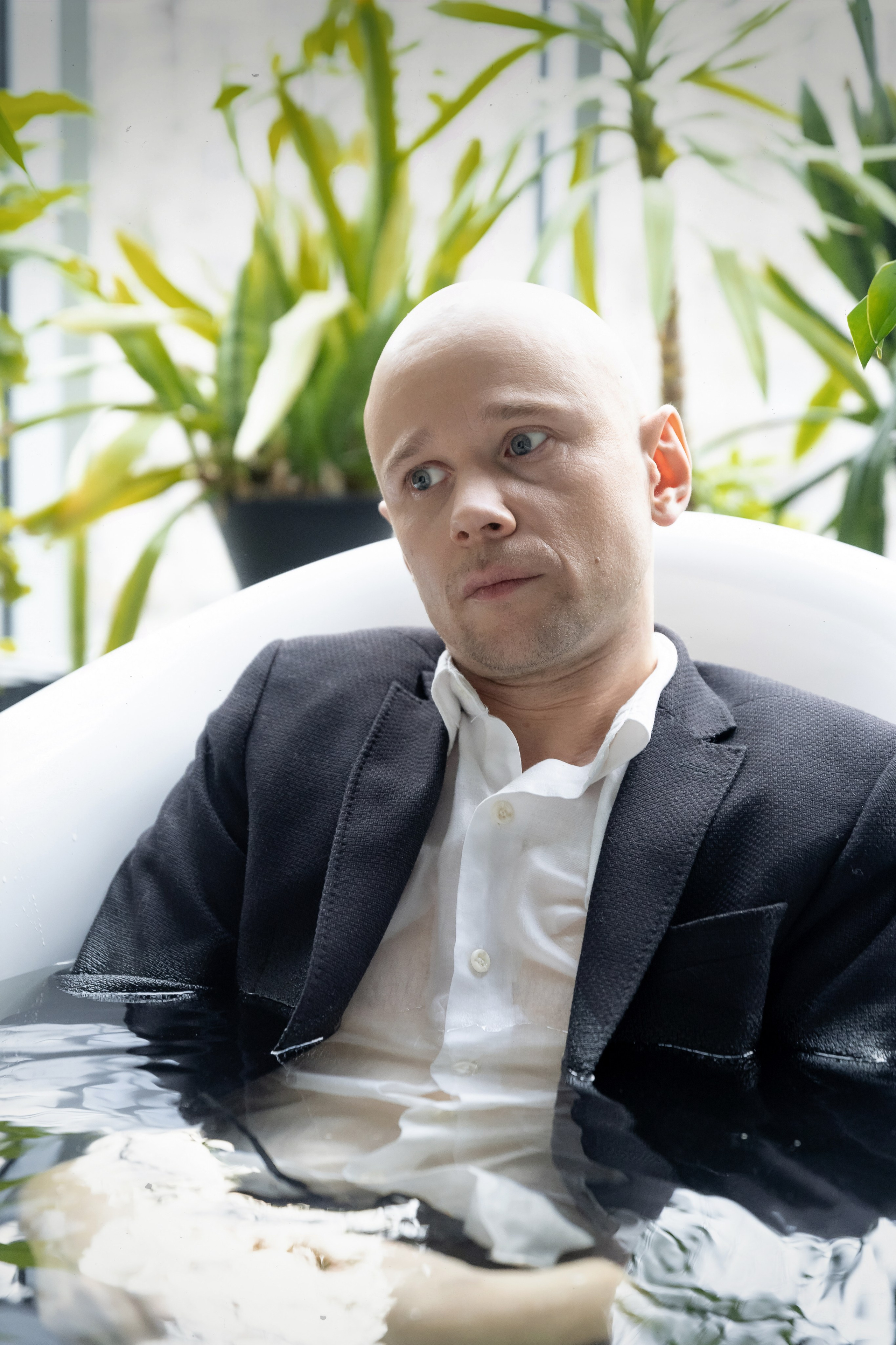 Мужской портрет в ванной. Рыжий Фотограф Иркутск