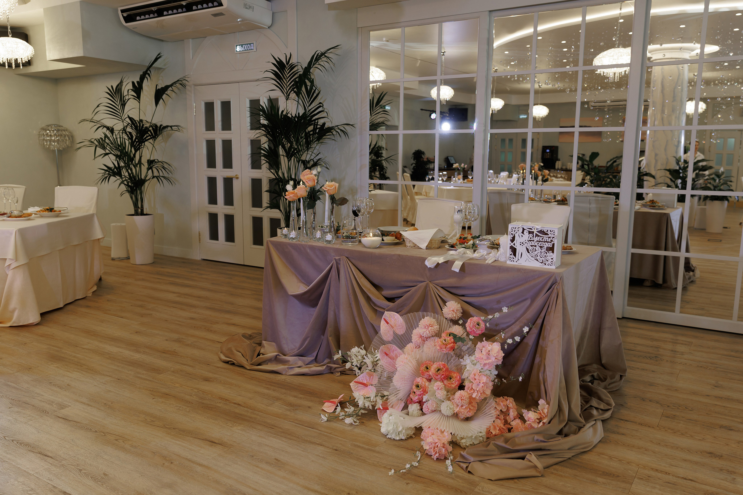 Наташа и Никита. Свадебный фотограф в Пскове и Санкт-Петербурге | Анна Голикова