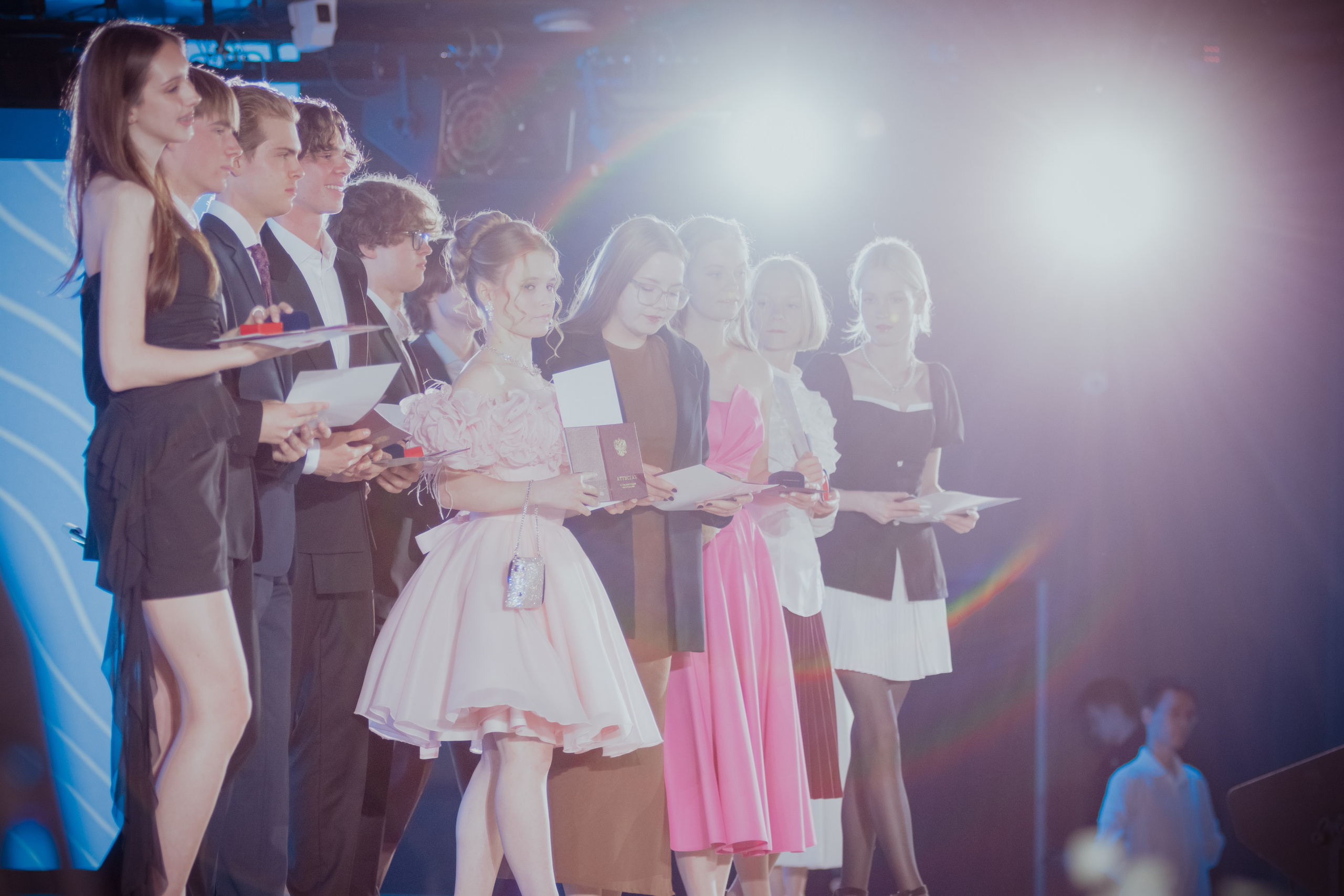 Выпускной 2025 ГБОУ г. Москвы «Школа № 1329». Фотограф и оператор в Москве Елизавета Коргалидзе