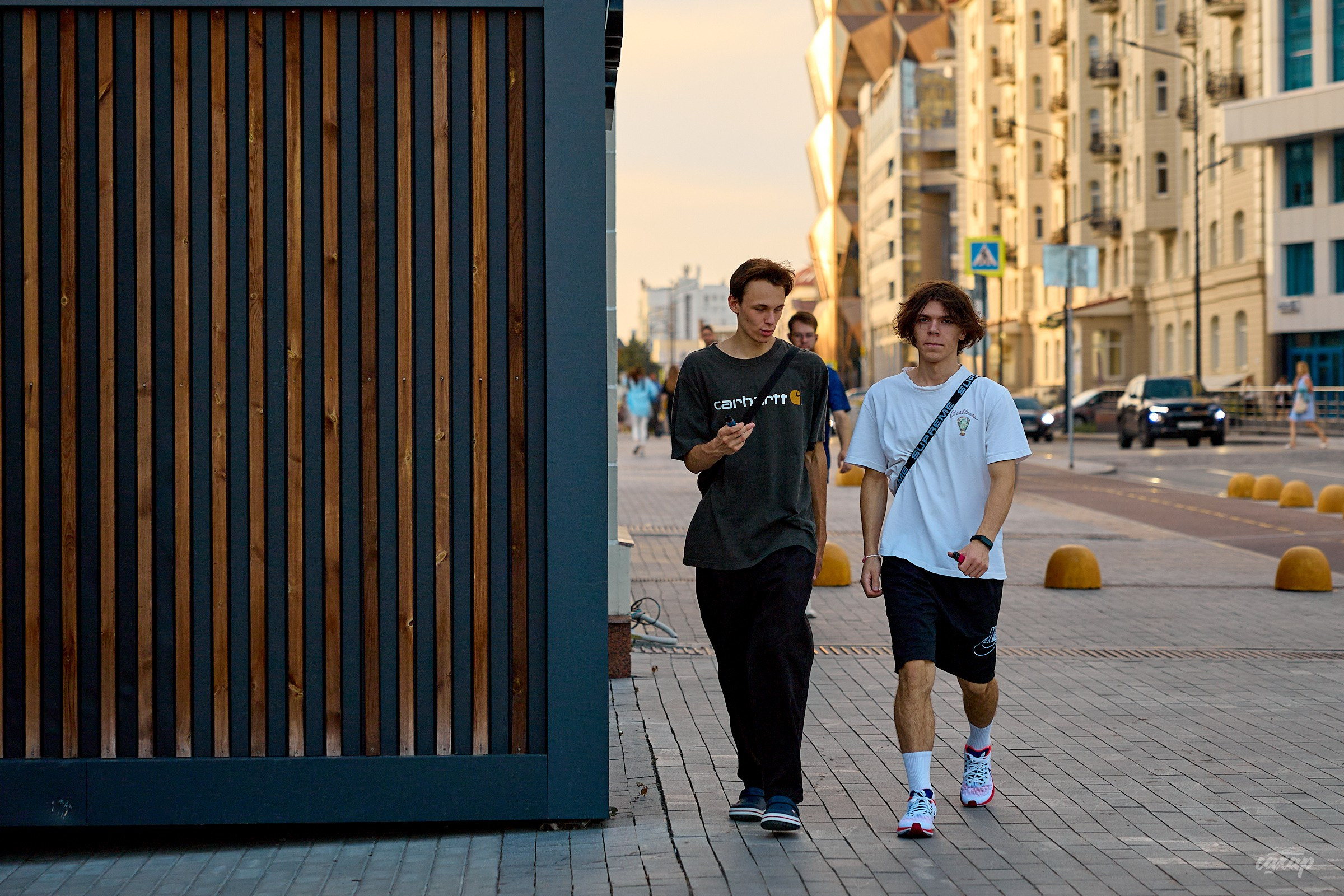 Фотопрогулка #3 от 03.07.2024. Профессиональный фотограф в Екатеринбурге Юра Сахар