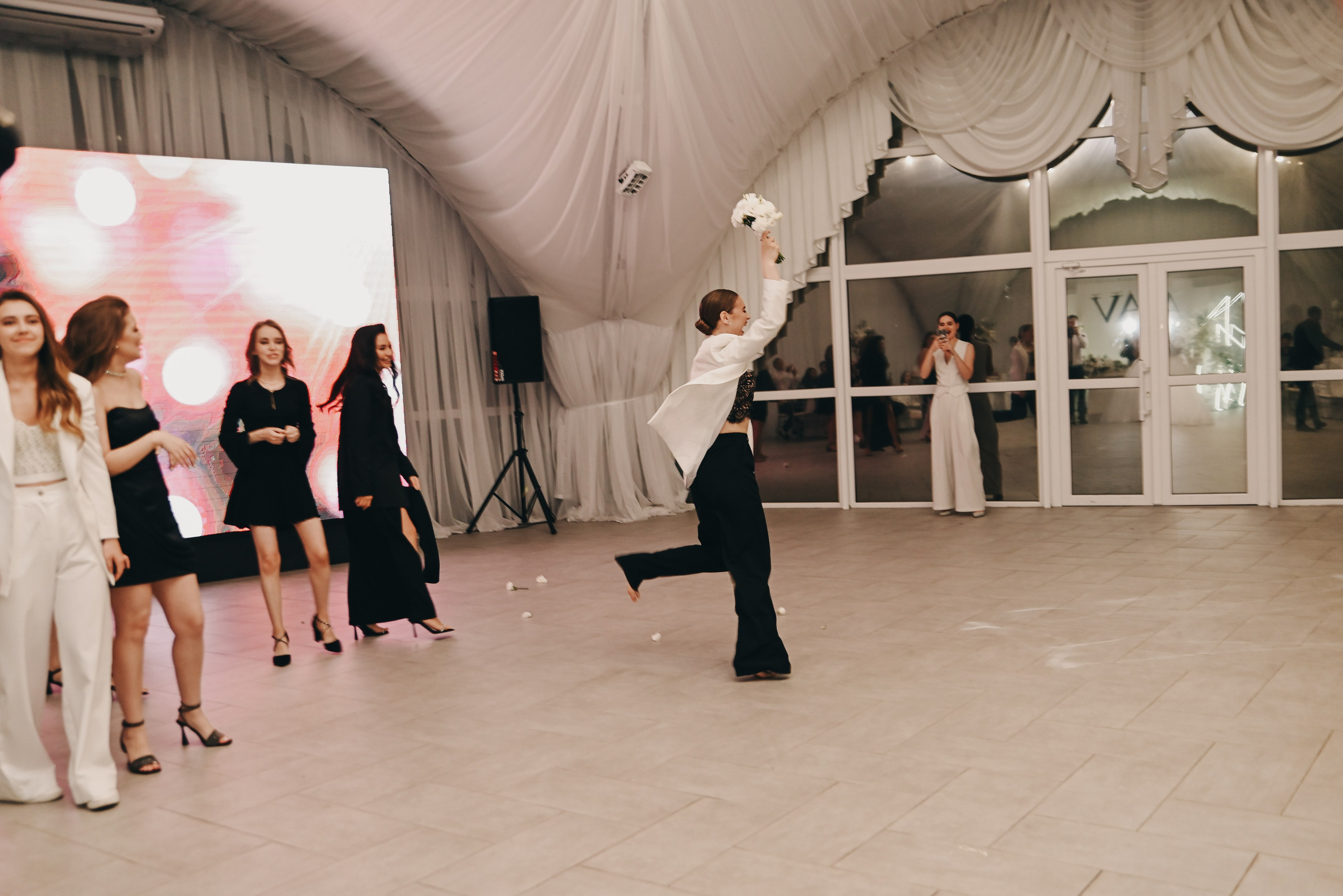 Свадьба Виктории и Александра. Свадебный и семейный фотограф Любава в Кургане