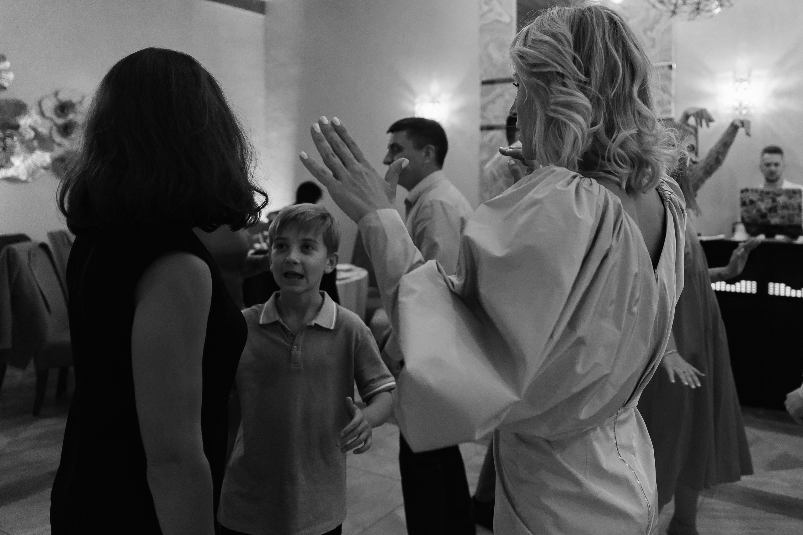 10.08.2024. RETOUCH-HOUSE