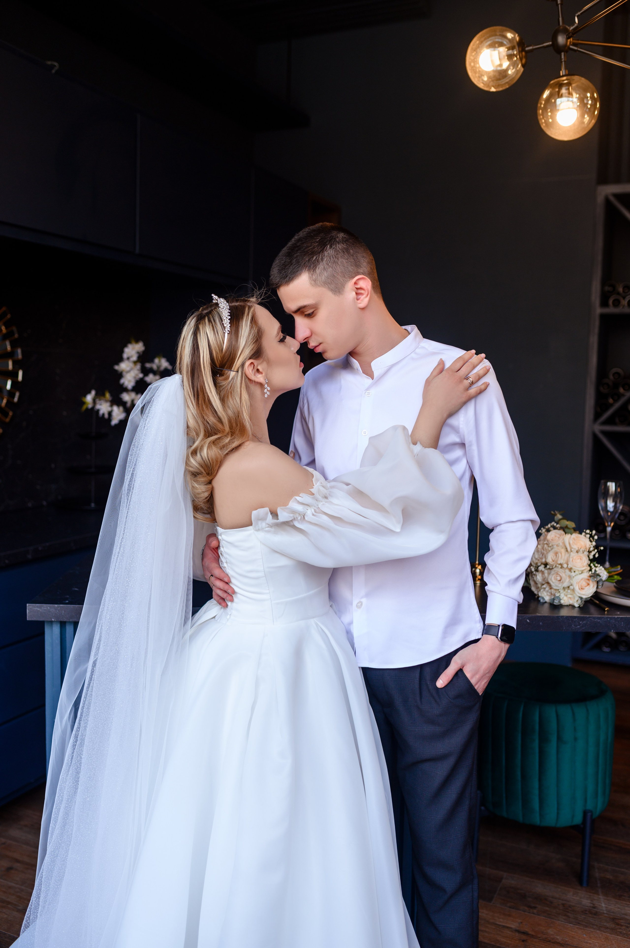 Свадебная фотосессия в фотостудии Аврора зал Эклипс. Семейный и свадебный фотограф в Донецке и Макеевке Дяченко Наталья