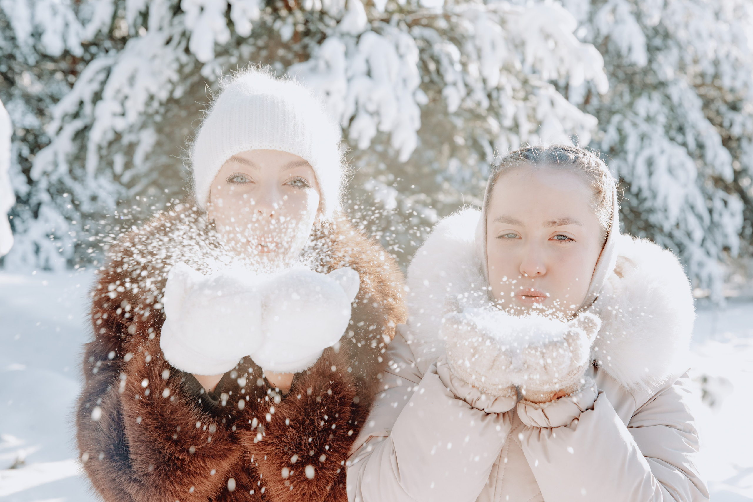 Школьные альбомы в Чернянке. Фотограф Максим Никонов