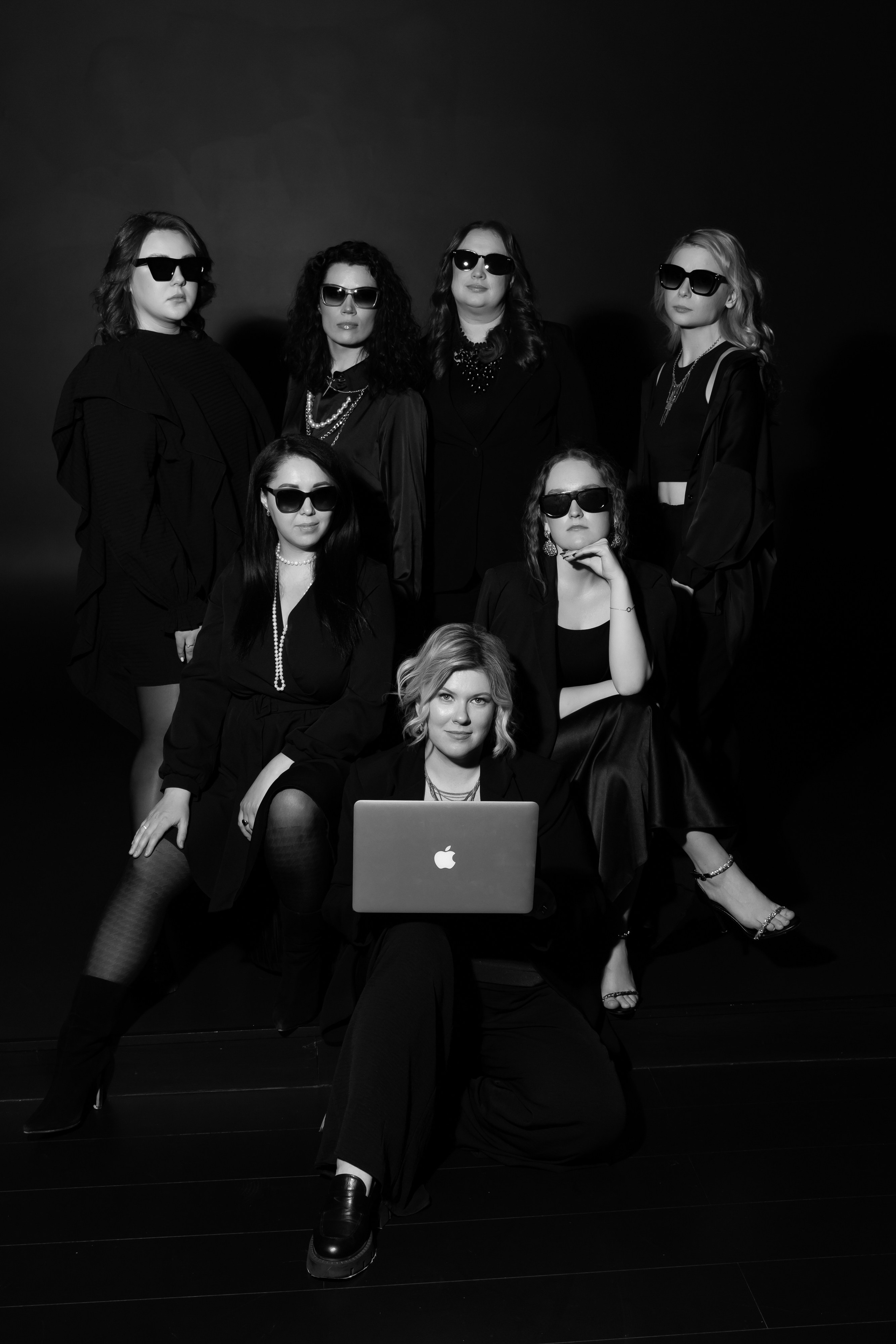 Деловой девичник. Фотограф свадебный, репортажный, индивидуальный, фото для маркетплейсов, брендов, автосалонов