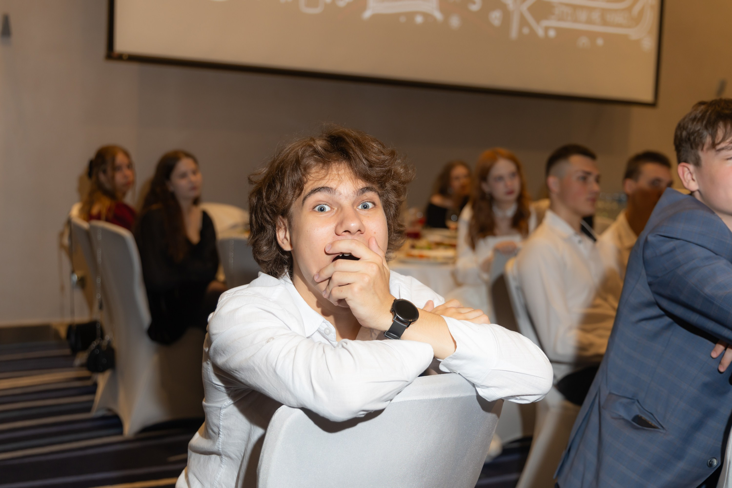 Radisson Blu выпускной 2024. Фотограф свадебный, репортажный, индивидуальный, фото для маркетплейсов, брендов, автосалонов