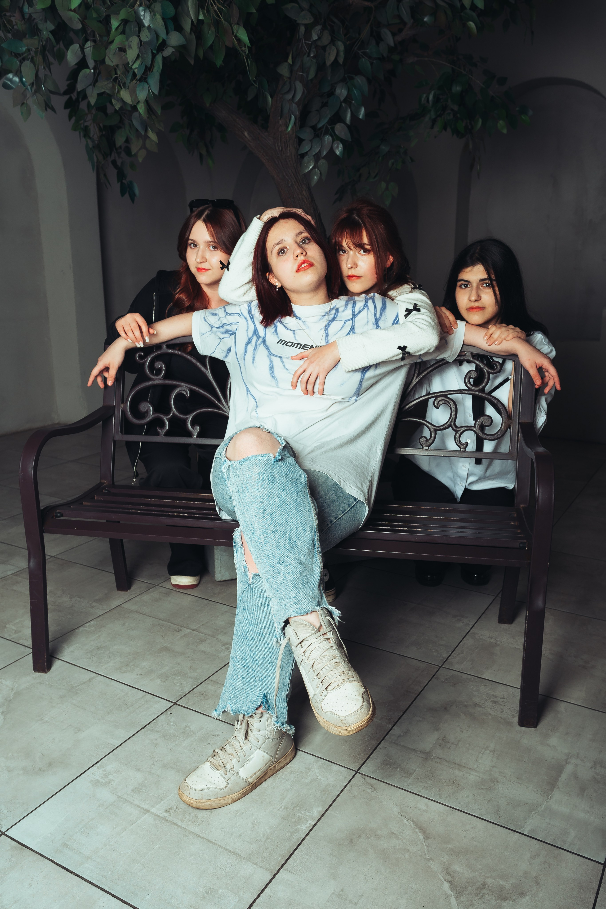 Выпускной альбом — 9"Б». Иван Кубик — фотограф и видеограф