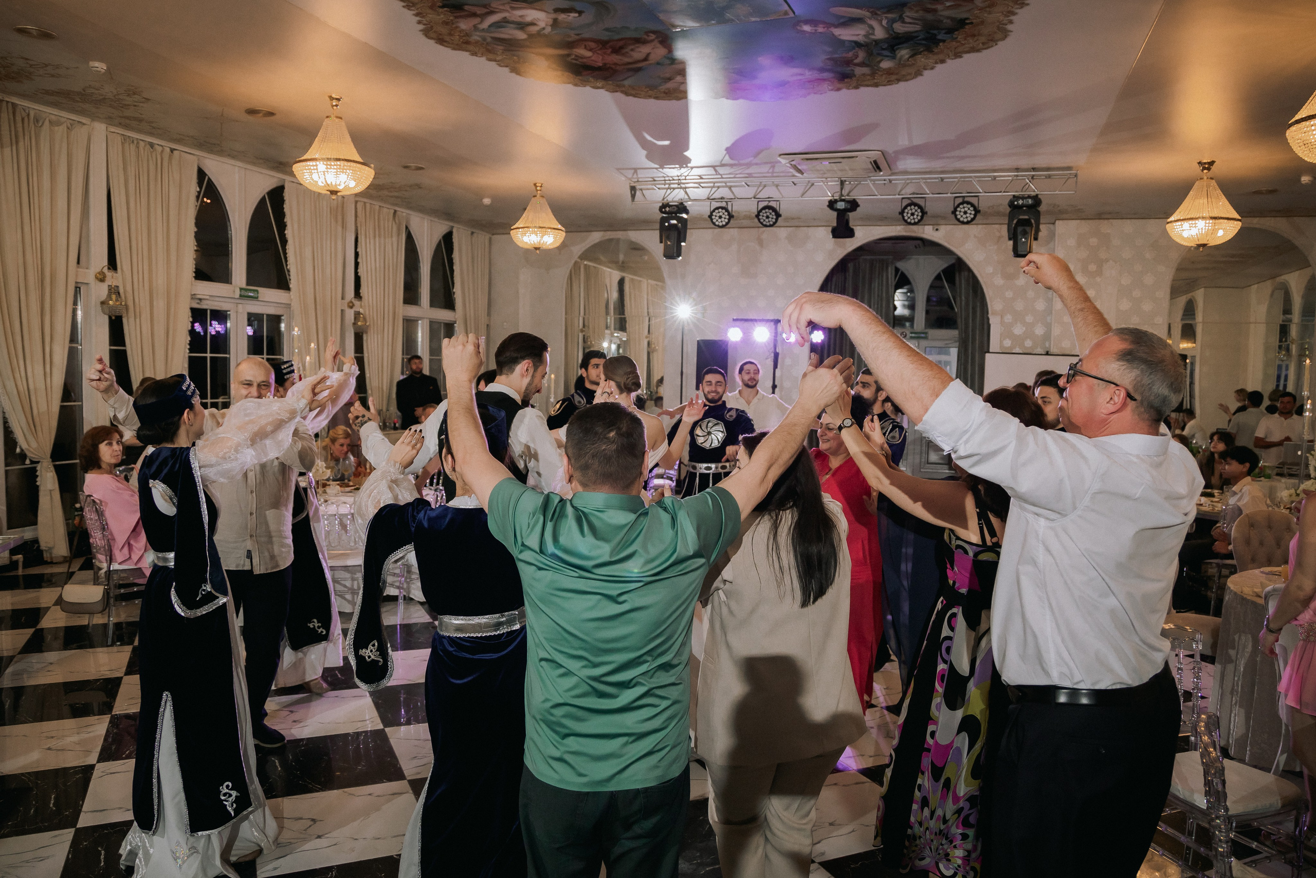 Свадебный день Лины и Роберта. Свадебная фотография. Арина Рубах