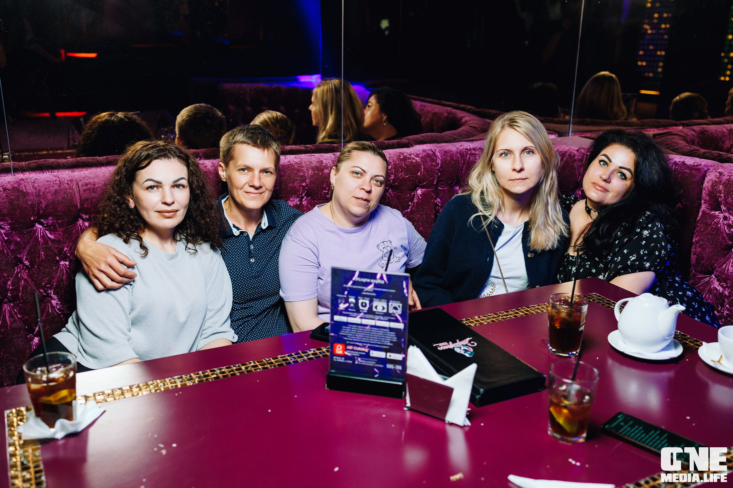 Фоторепортаж из караоке-клуба Эйфория. One Media Life: фоторепортажи, фотоотчеты с мероприятий и заведений