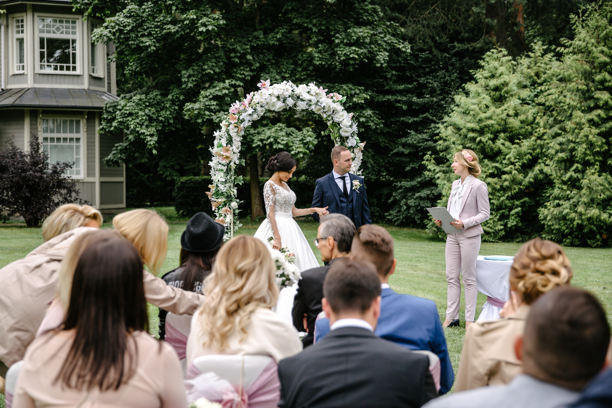 Красивая классика. Настя и Сергей 1.08.19. Свадебный и семейный фотограф в Санкт-Петербурге Исупова Юлия