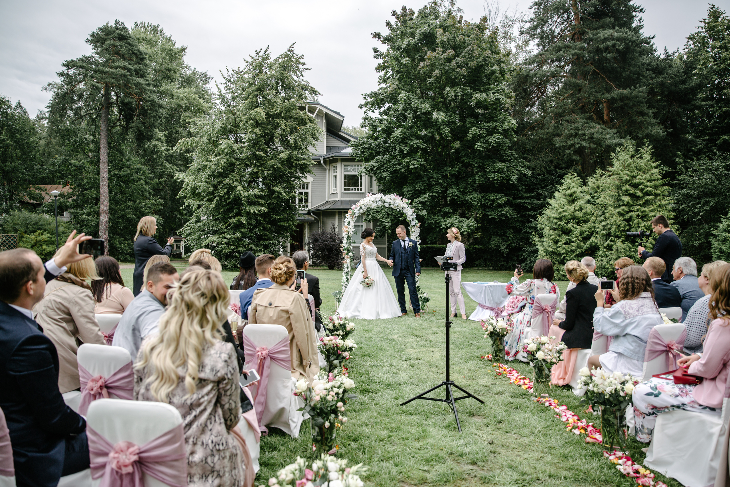Красивая классика. Настя и Сергей 1.08.19. Свадебный и семейный фотограф в Санкт-Петербурге Исупова Юлия