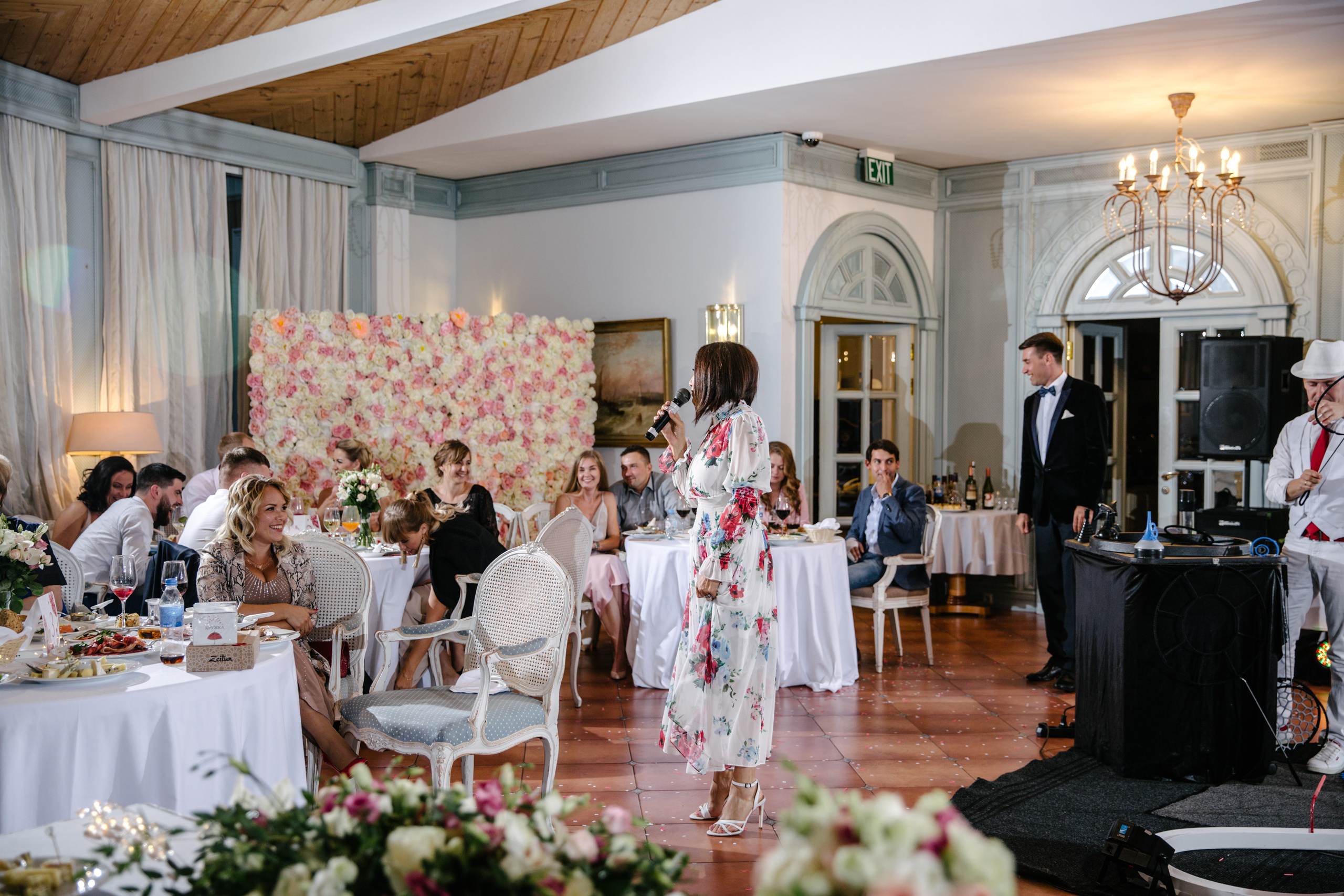 Красивая классика. Настя и Сергей 1.08.19. Свадебный и семейный фотограф в Санкт-Петербурге Исупова Юлия