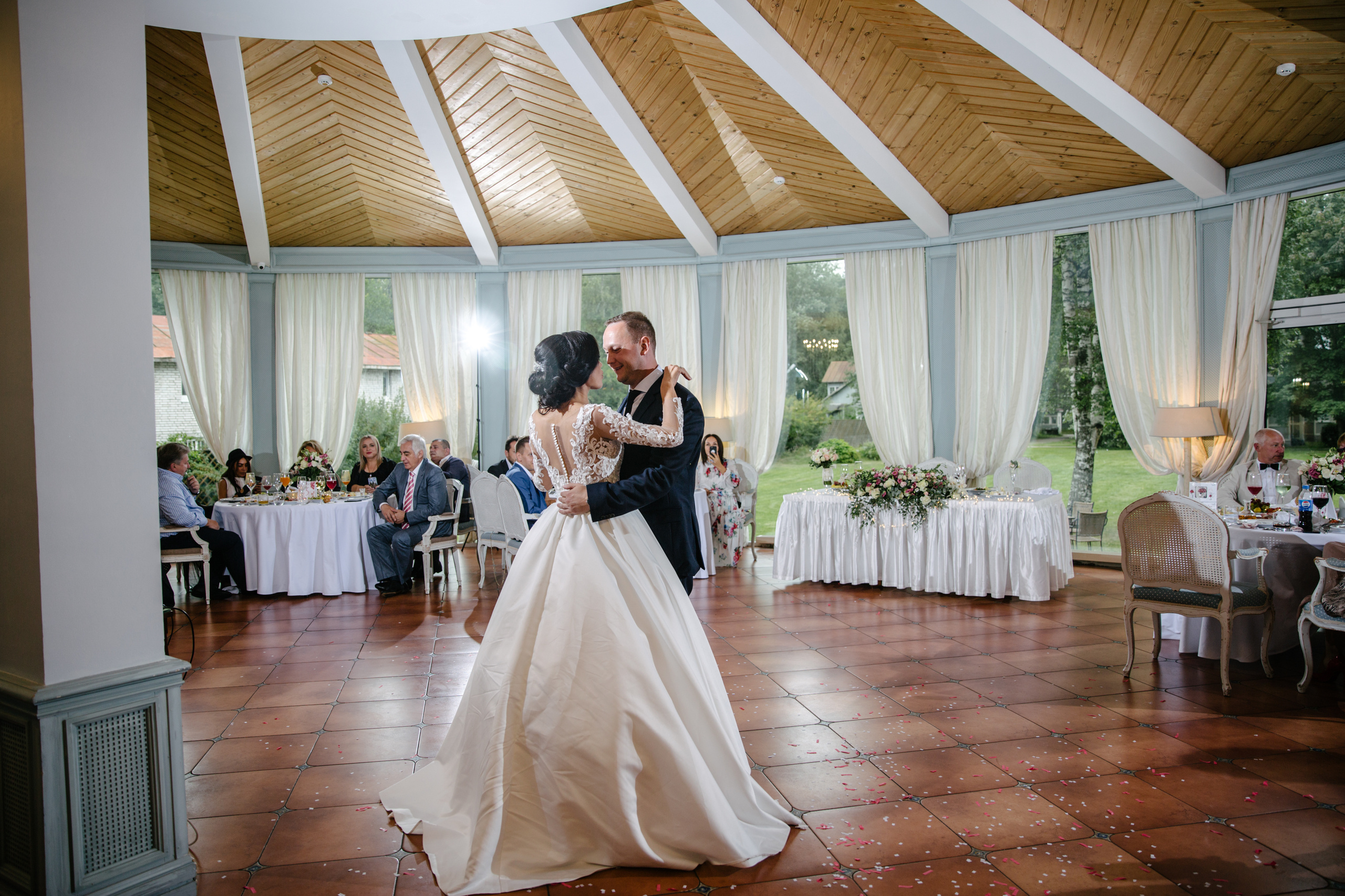 Красивая классика. Настя и Сергей 1.08.19. Свадебный и семейный фотограф в Санкт-Петербурге Исупова Юлия