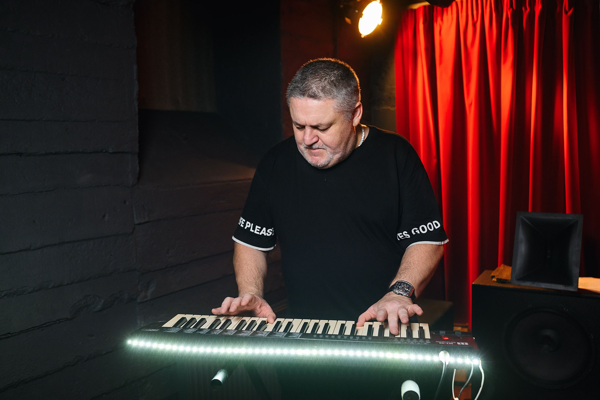 Фоторепортаж из бара Dreadnought. One Media Life: фоторепортажи, фотоотчеты с мероприятий и заведений