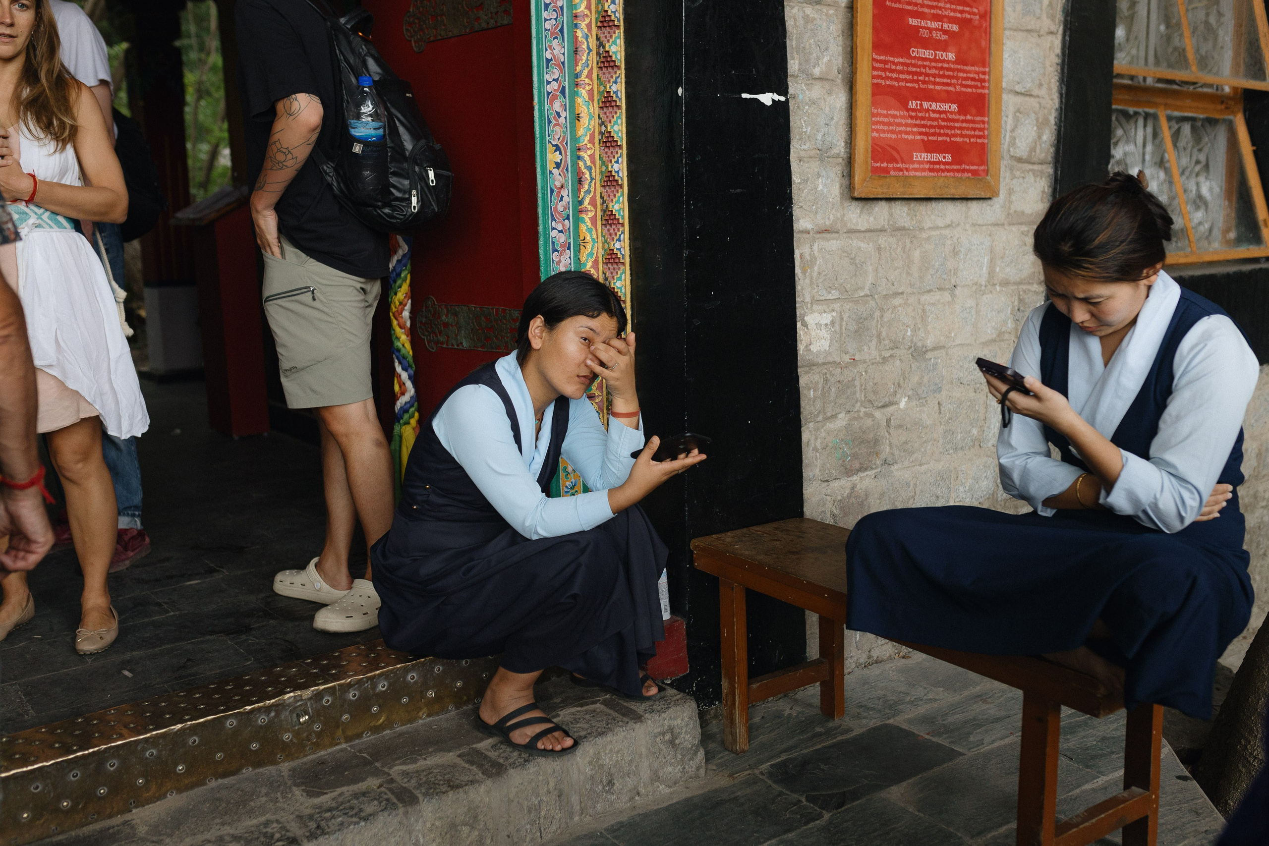 Экскурсия в резиденцию Далай Ламы с Косом и Лу. Фотограф Ольхон/ Индия, Регина