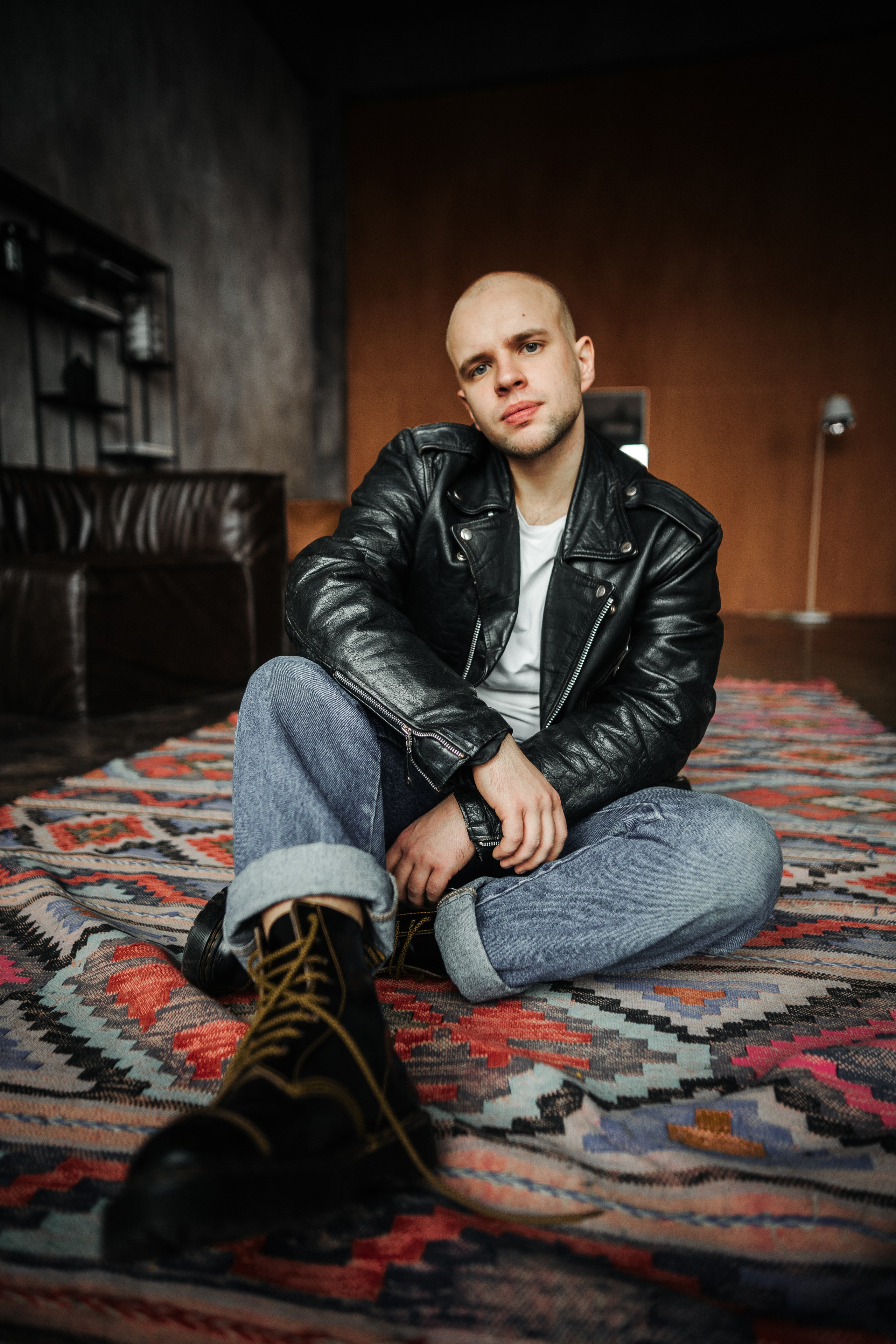 Кирилл студия