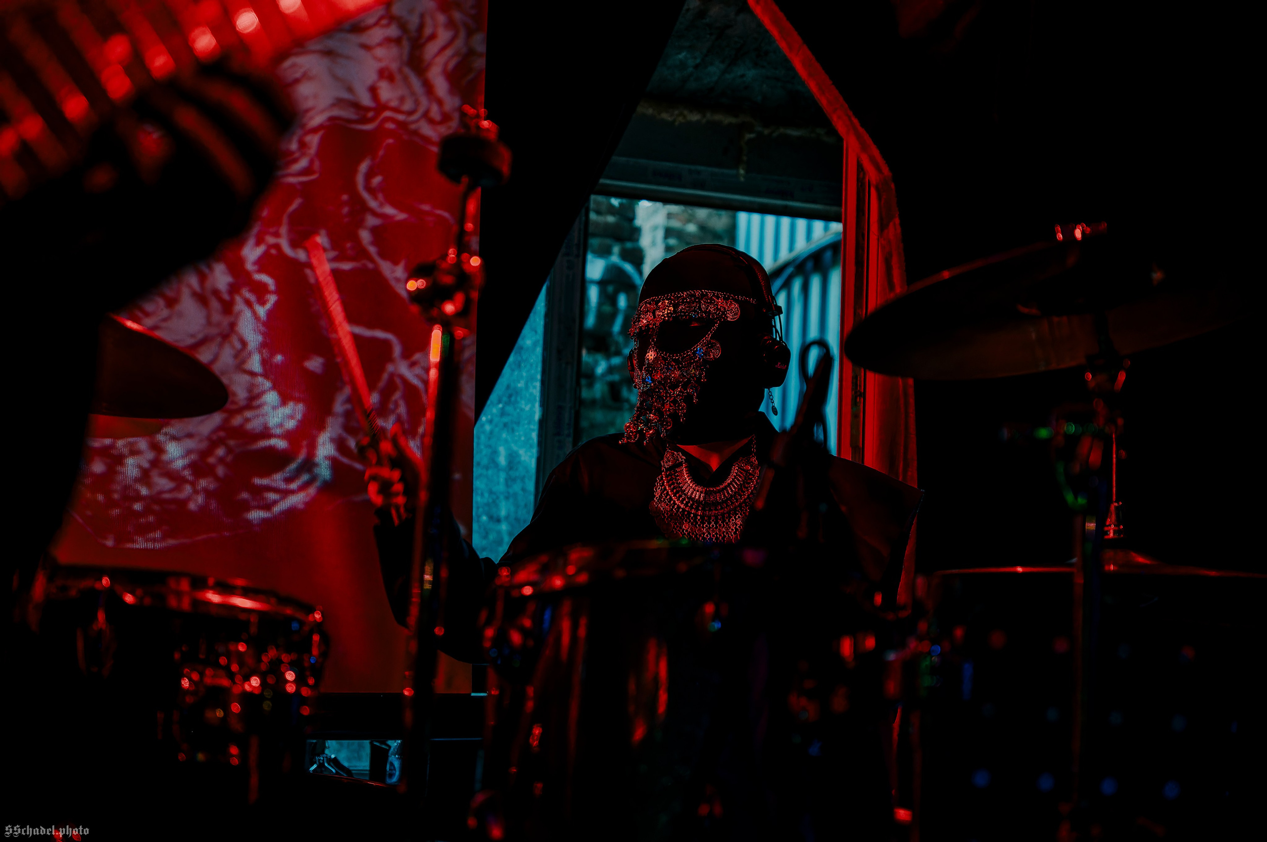 ILLA 21.06.26. We will make everything metal!