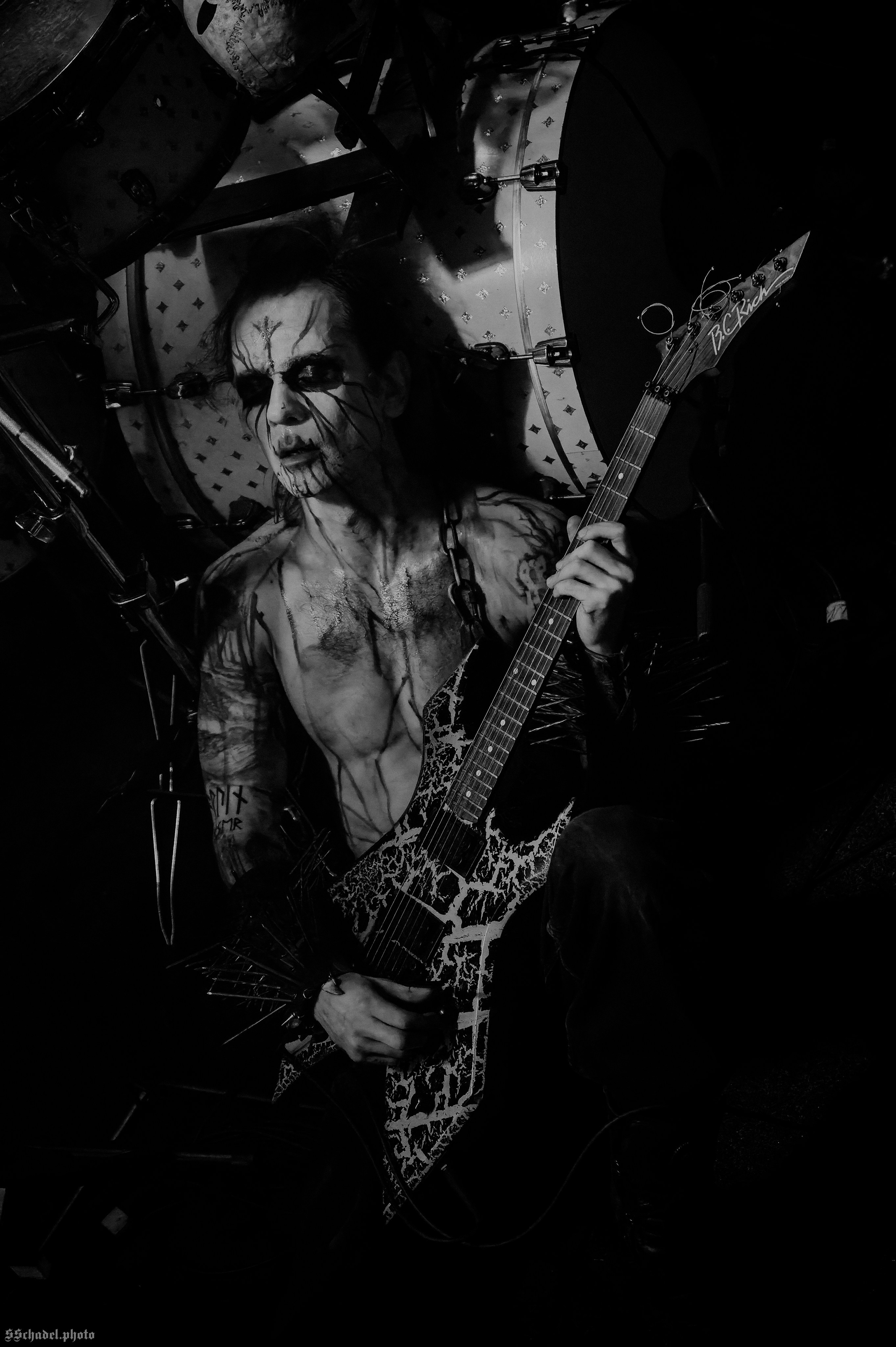 Frostlagte Måne 30.08.25. We will make everything metal!