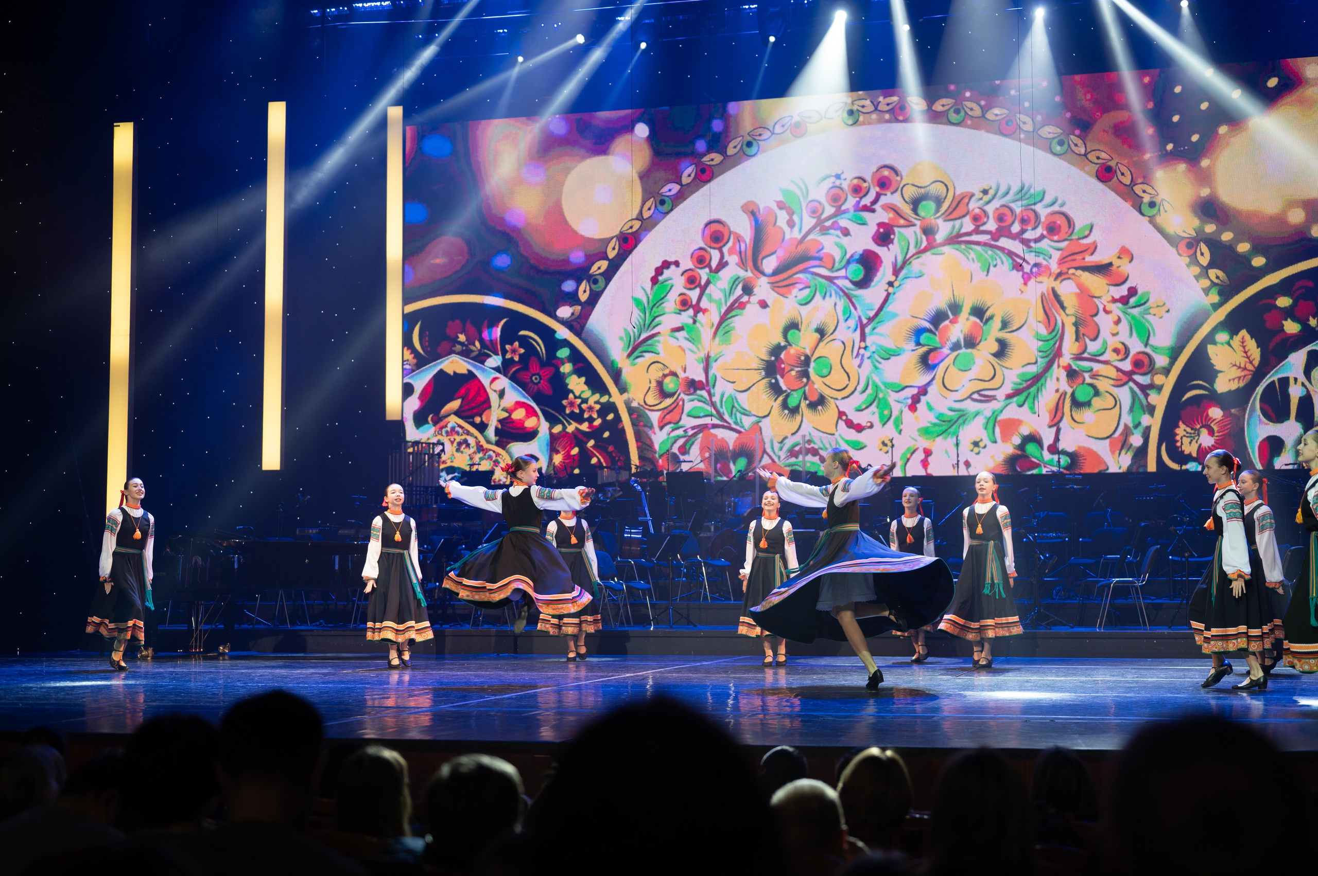 Отчетный концерт ДШИ «Гармония» «Зимняя гармония». Фотограф новорожденных, семейный детский в Тюмени Татьяна Морозова