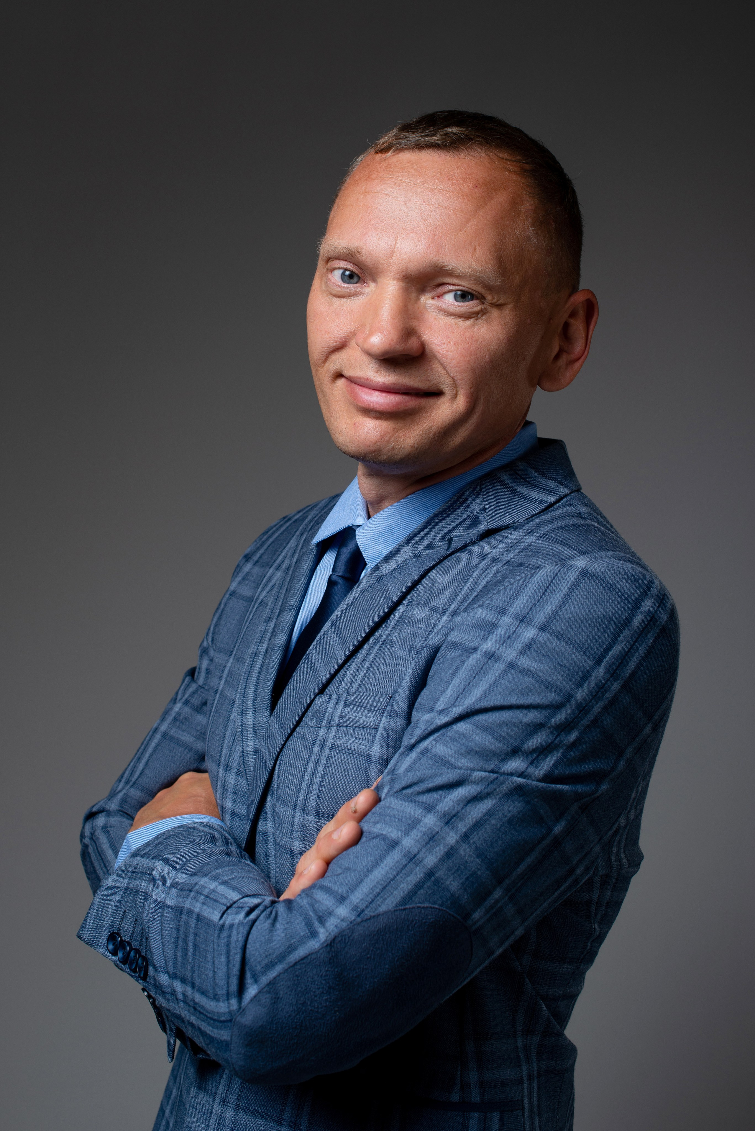 МУЖСКОЙ ПОРТРЕТ. Фотограф Юлия Антушева