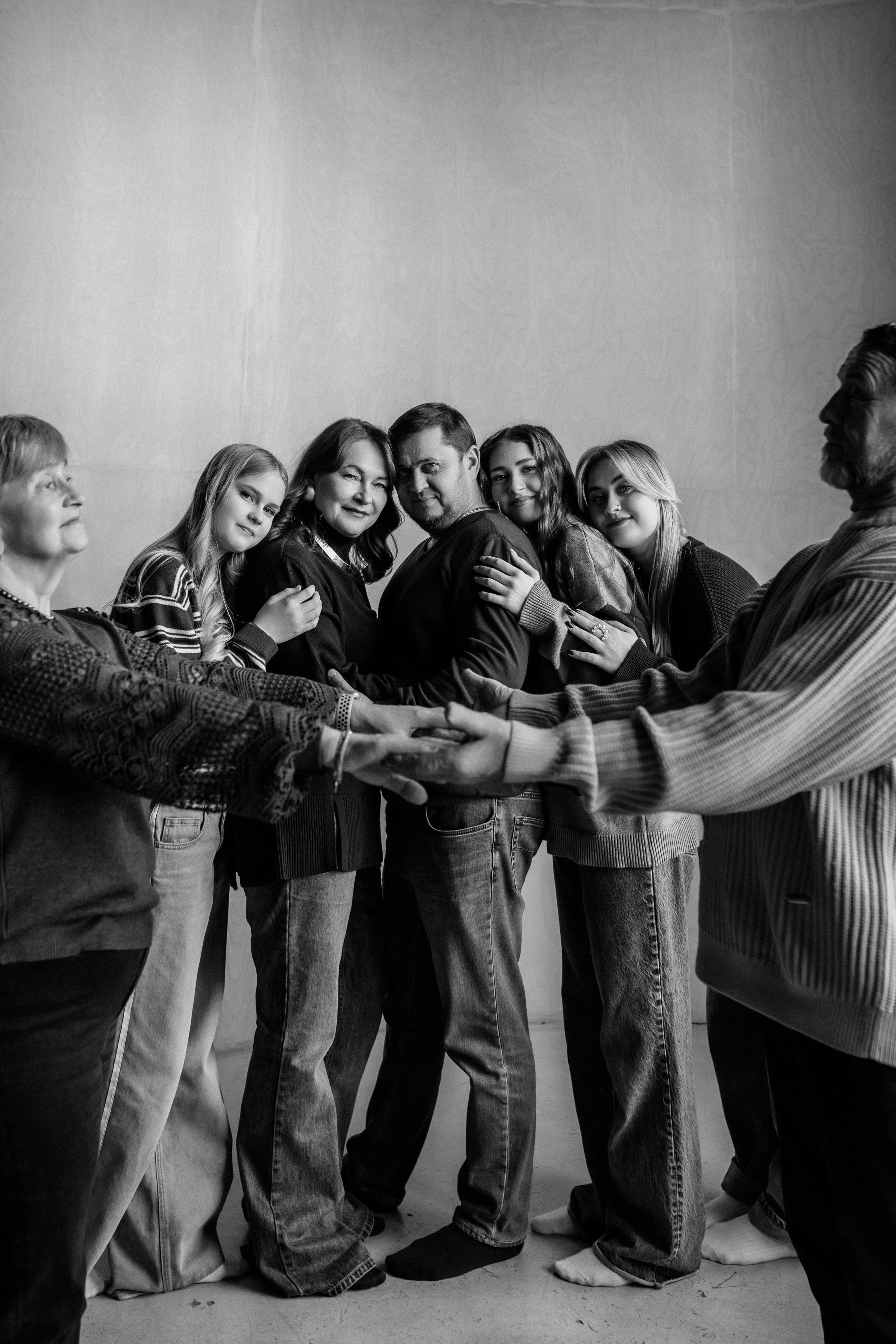 Один за всех и все за одного. Семейный фотограф в Краснодаре Яна Морева