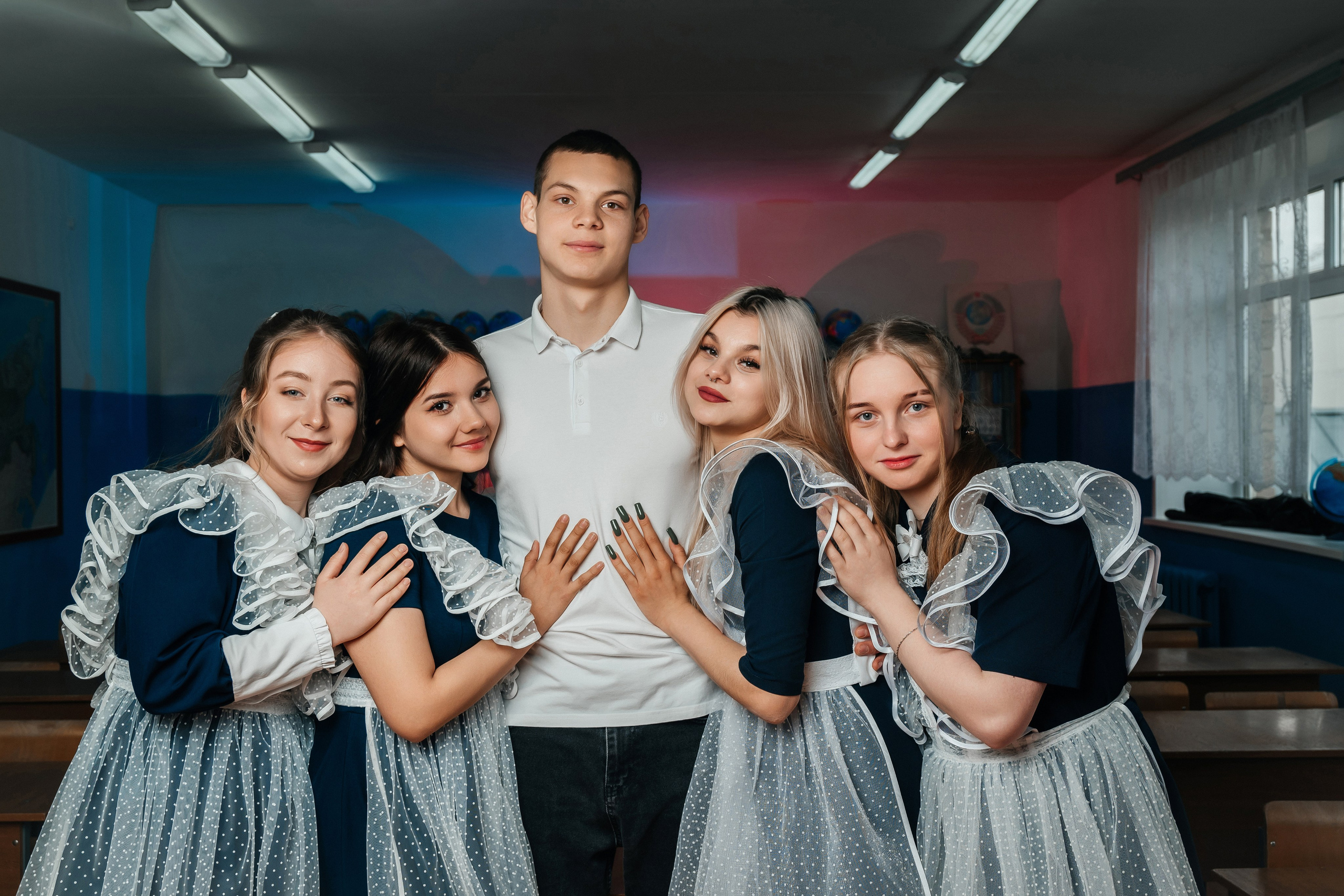 Старшая школа. Фото. Современные выпускные альбомы. Воткинск