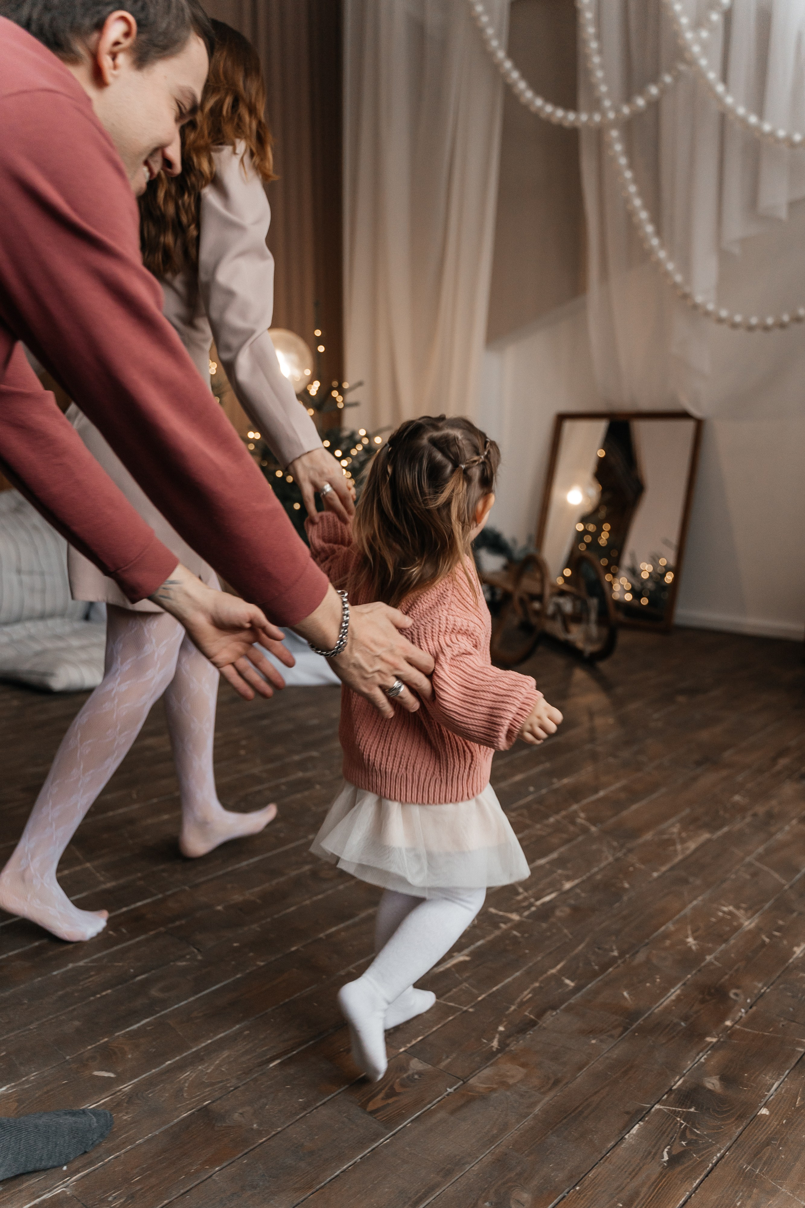 Серёжа, Аня и Василина. Волик Мария