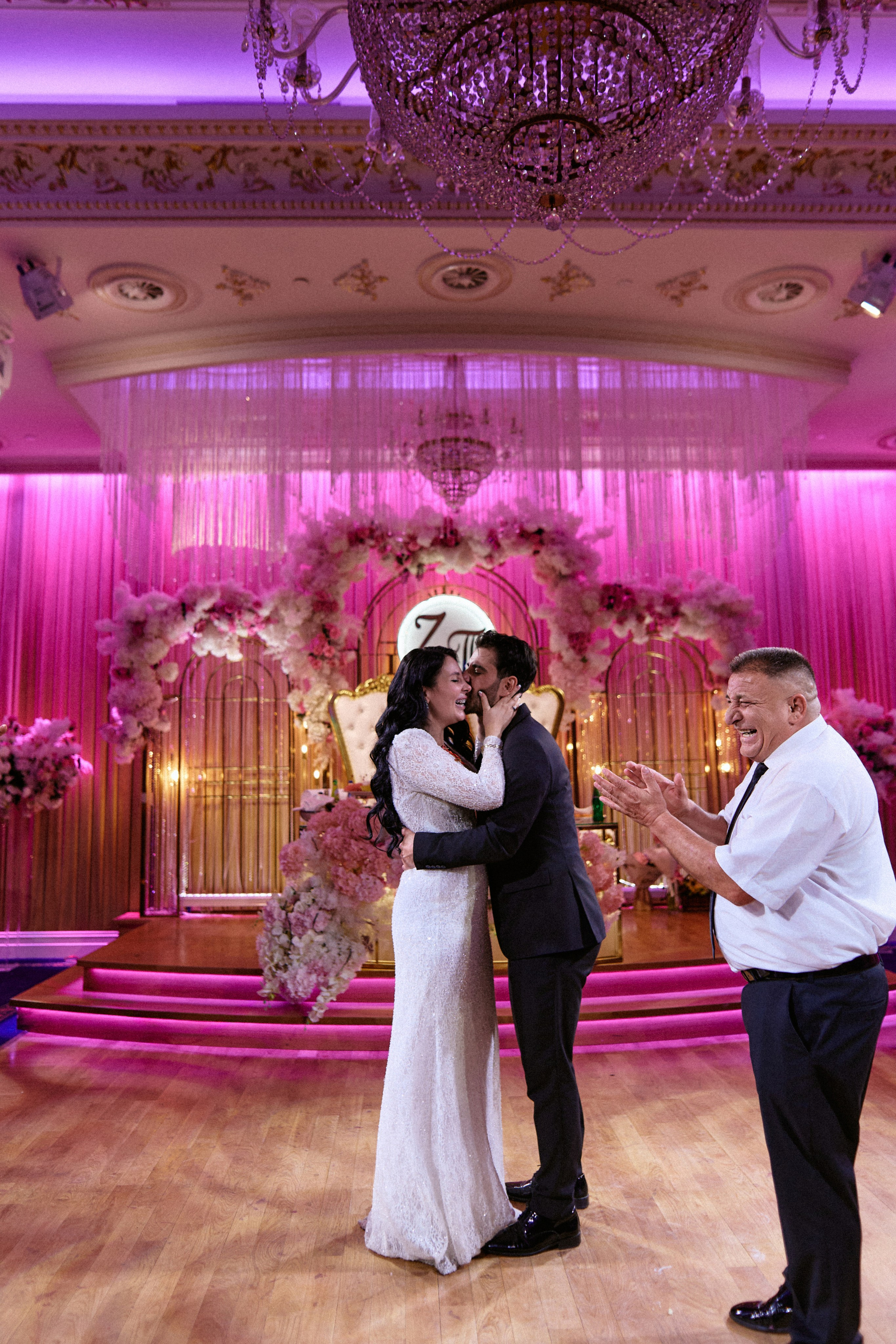 Зульфикар & Татьяна. Сестры Карабаза. Фотографы и ретушеры в Москве и Санкт-Петербурге