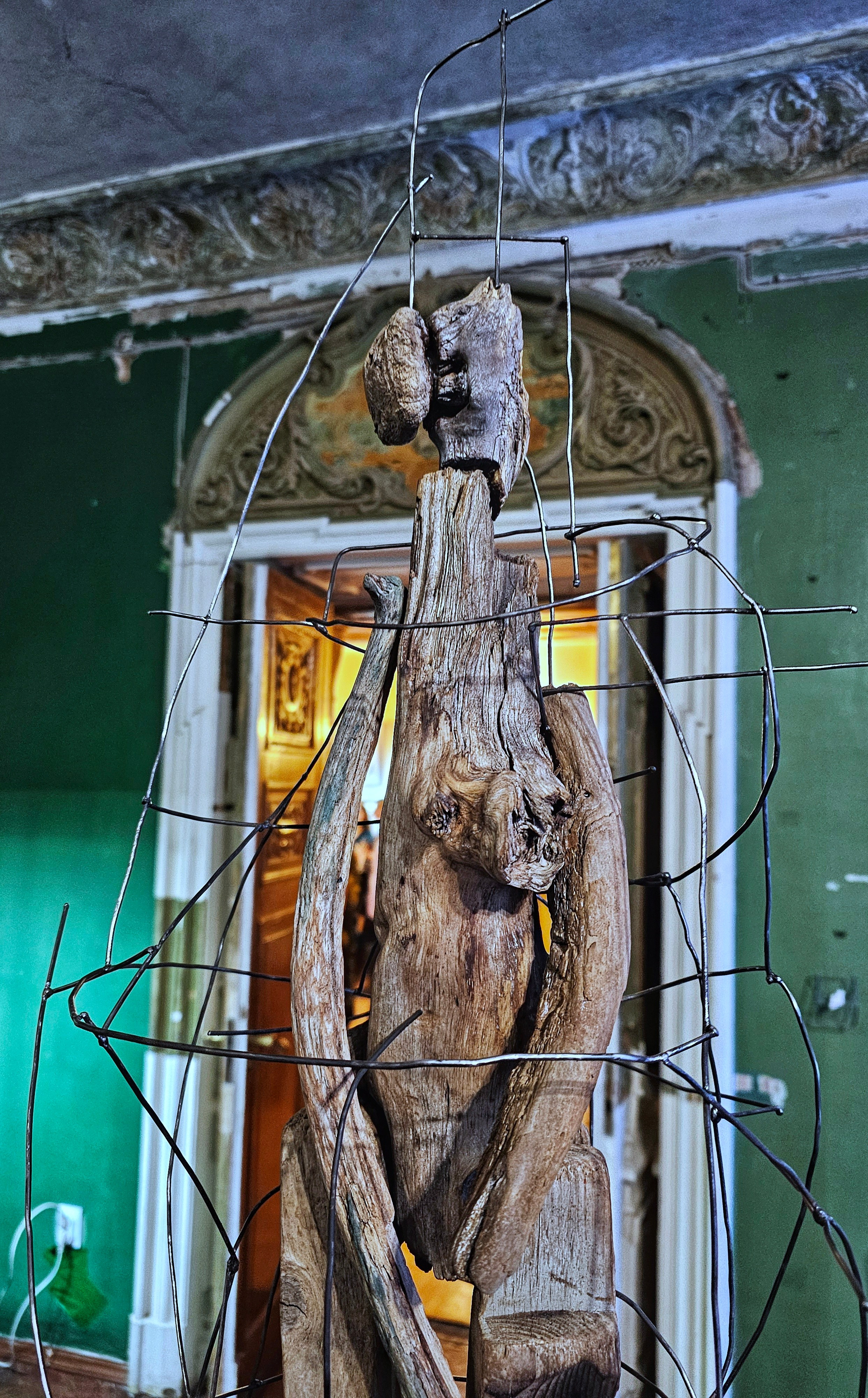 Chrysalis _2024. Художник — скульптор Антонина Фатхуллина