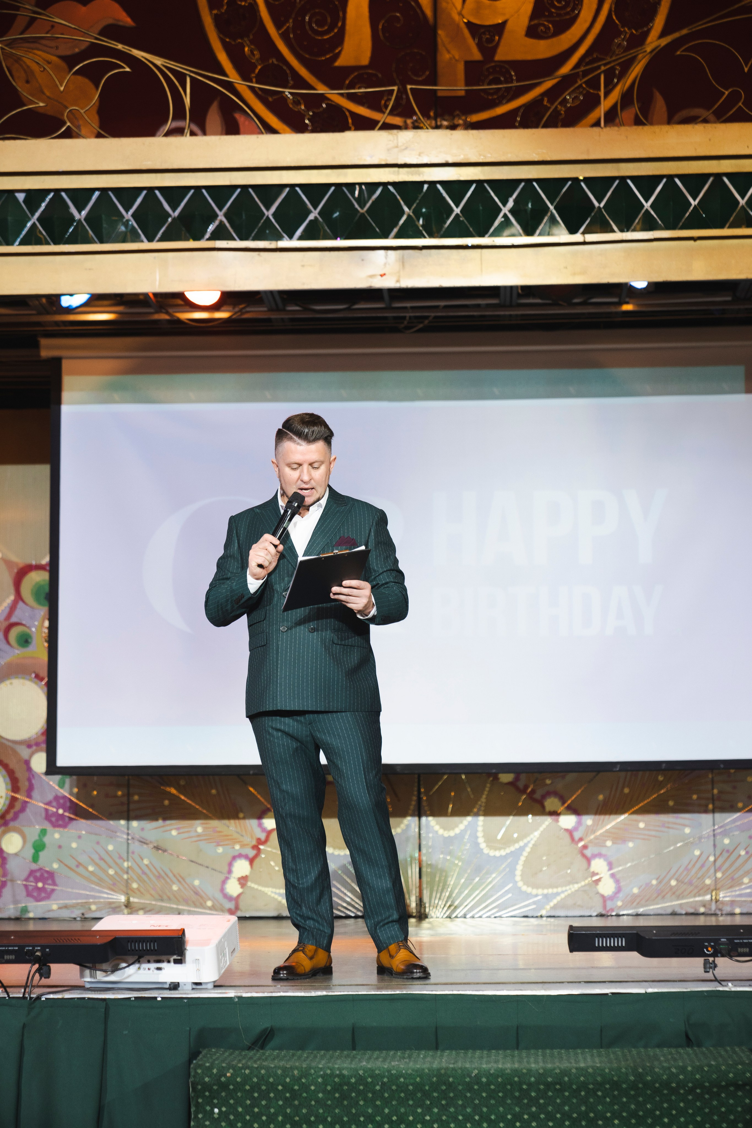 Ресторан Ярь / День рождение QR. Свадебный фотограф в Москве Кристина Чехова