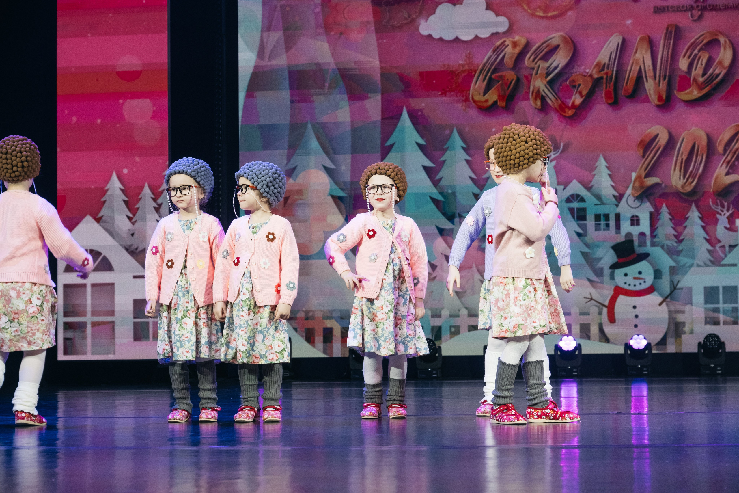 СурГУ 23.12.23. Репортажный и свадебный фотограф в Сургуте