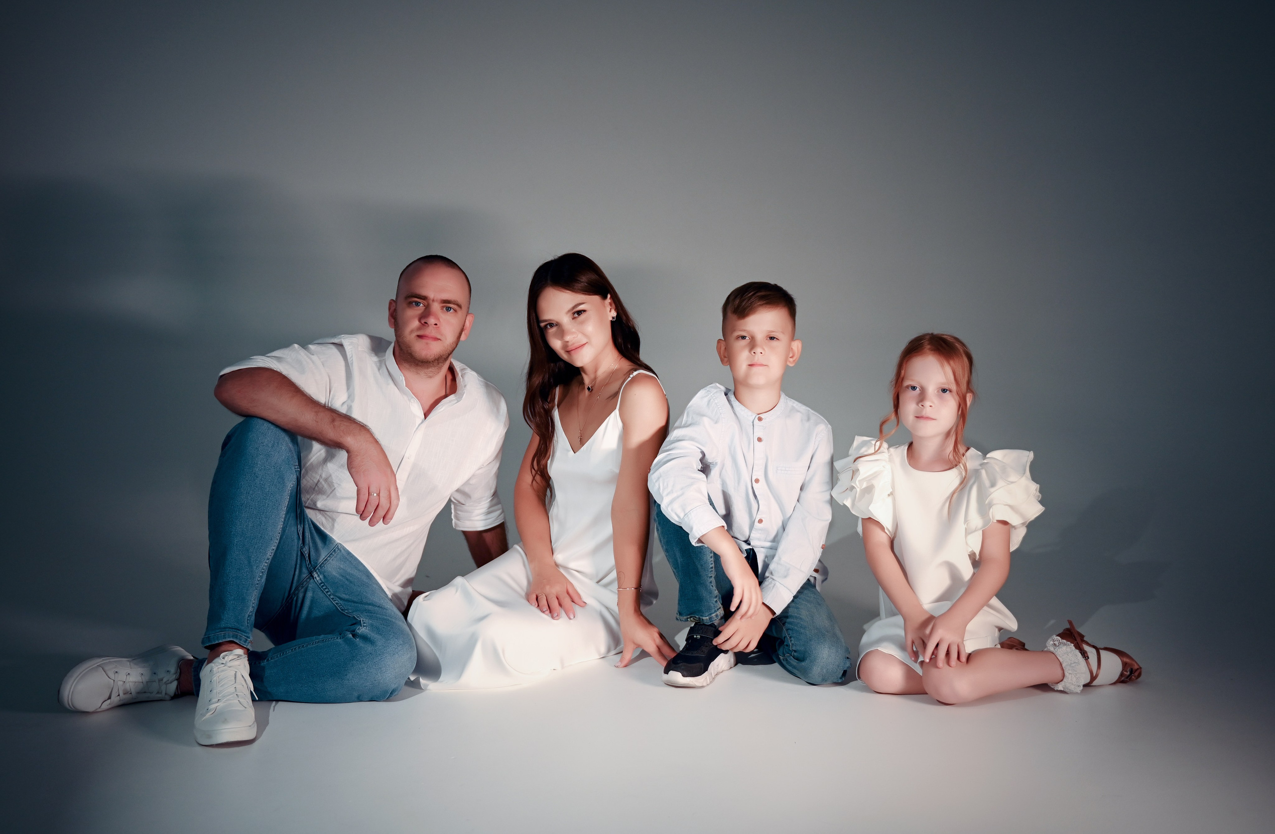 Семейная фотосессия. Свадебный, семейный, детский, контент фотограф в Омске Максим Ильин