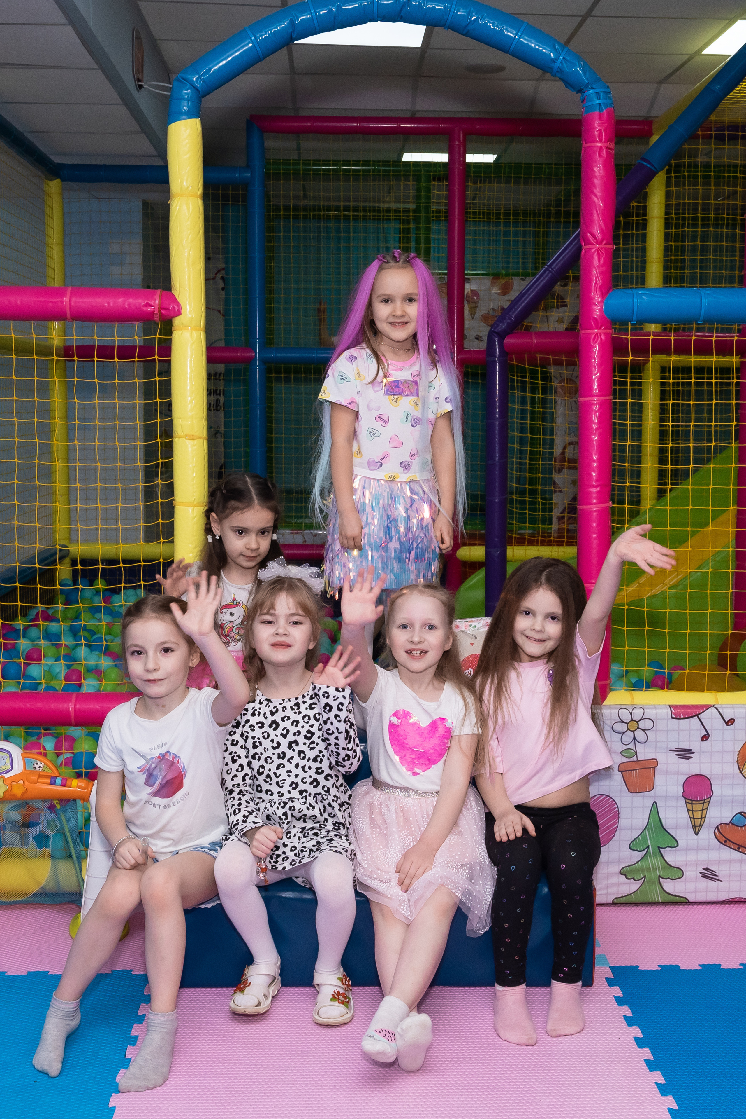 День Рождения Лизы. Планета детства. Свадебный и семейный фотограф Юлия Чернобай | Подольск, Москва, Московская область