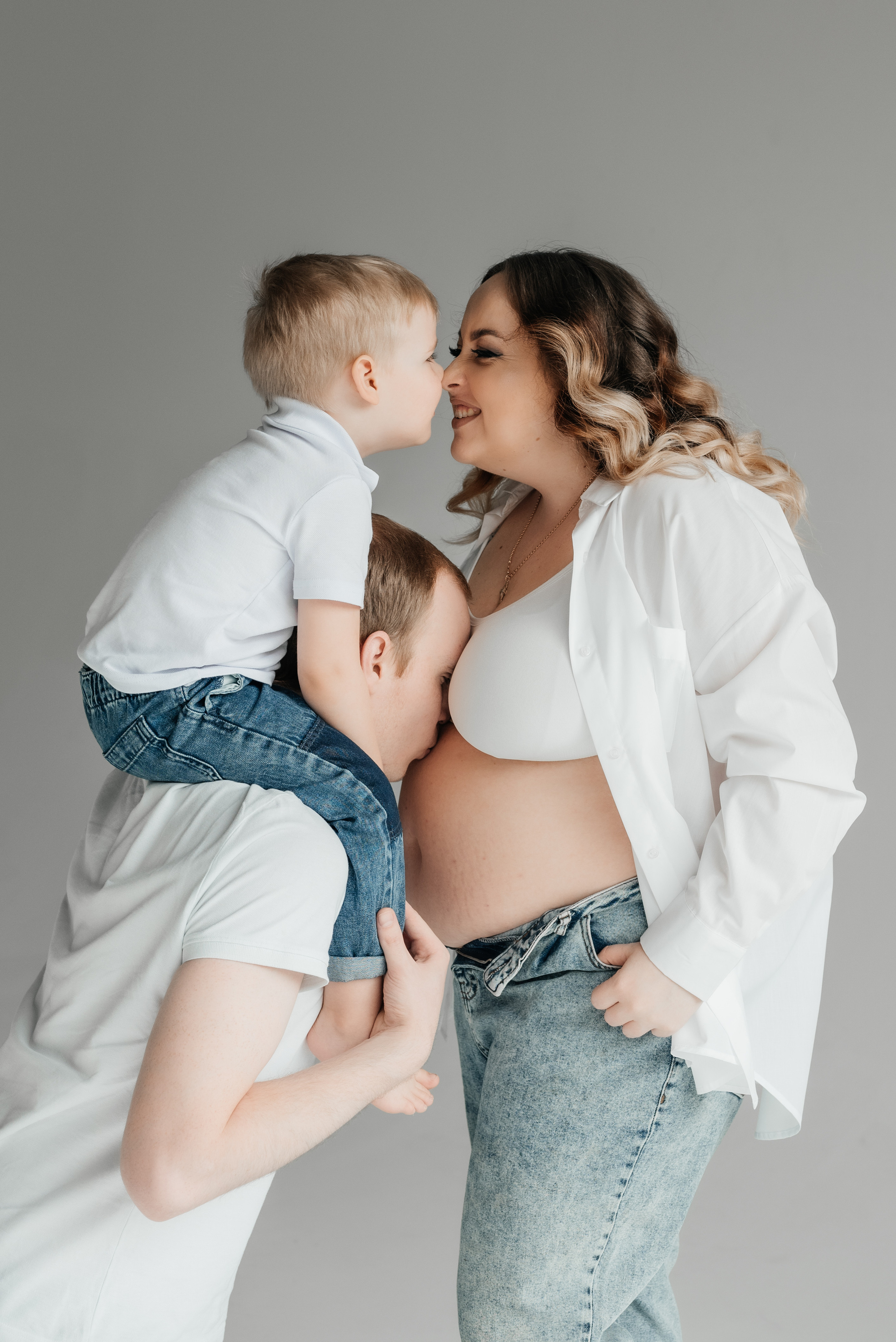 Кристина с семьёй. Свадебный и семейный фотограф Юлия Чернобай | Подольск, Москва, Московская область