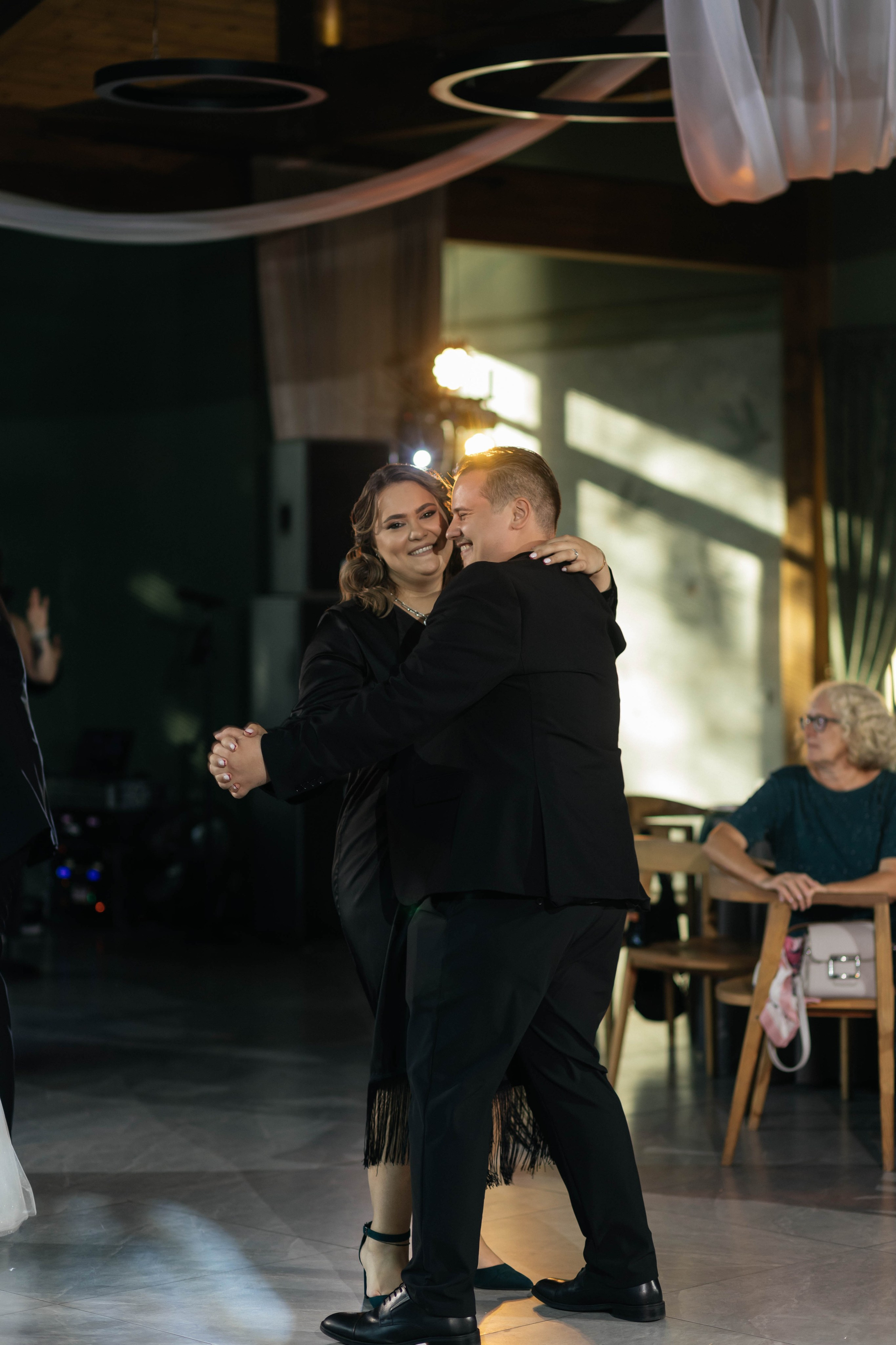 Свадебная история. Лесной Виладж. Свадебный и семейный фотограф Рассказова Виктория